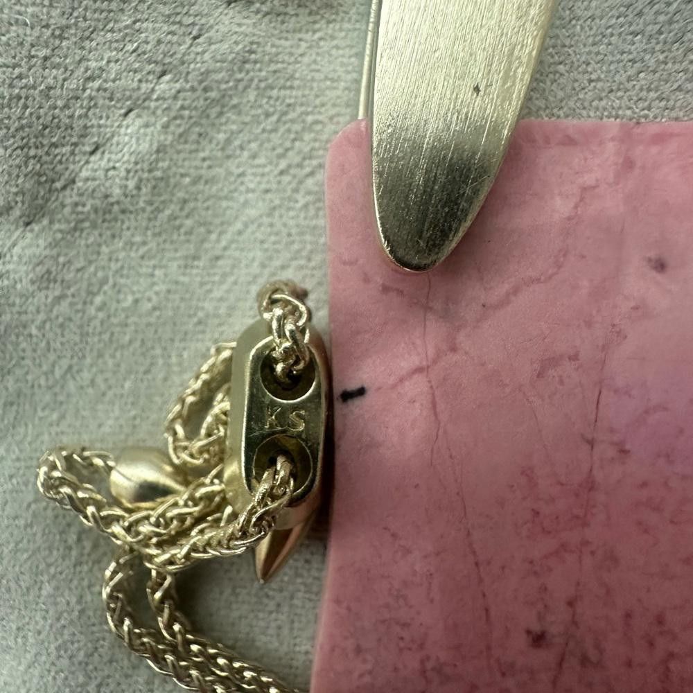 Designer Kendra Scott Aislinn Pink Rhodonite Pendant Gold Necklace Size ONE SIZE - 4 Thumbnail