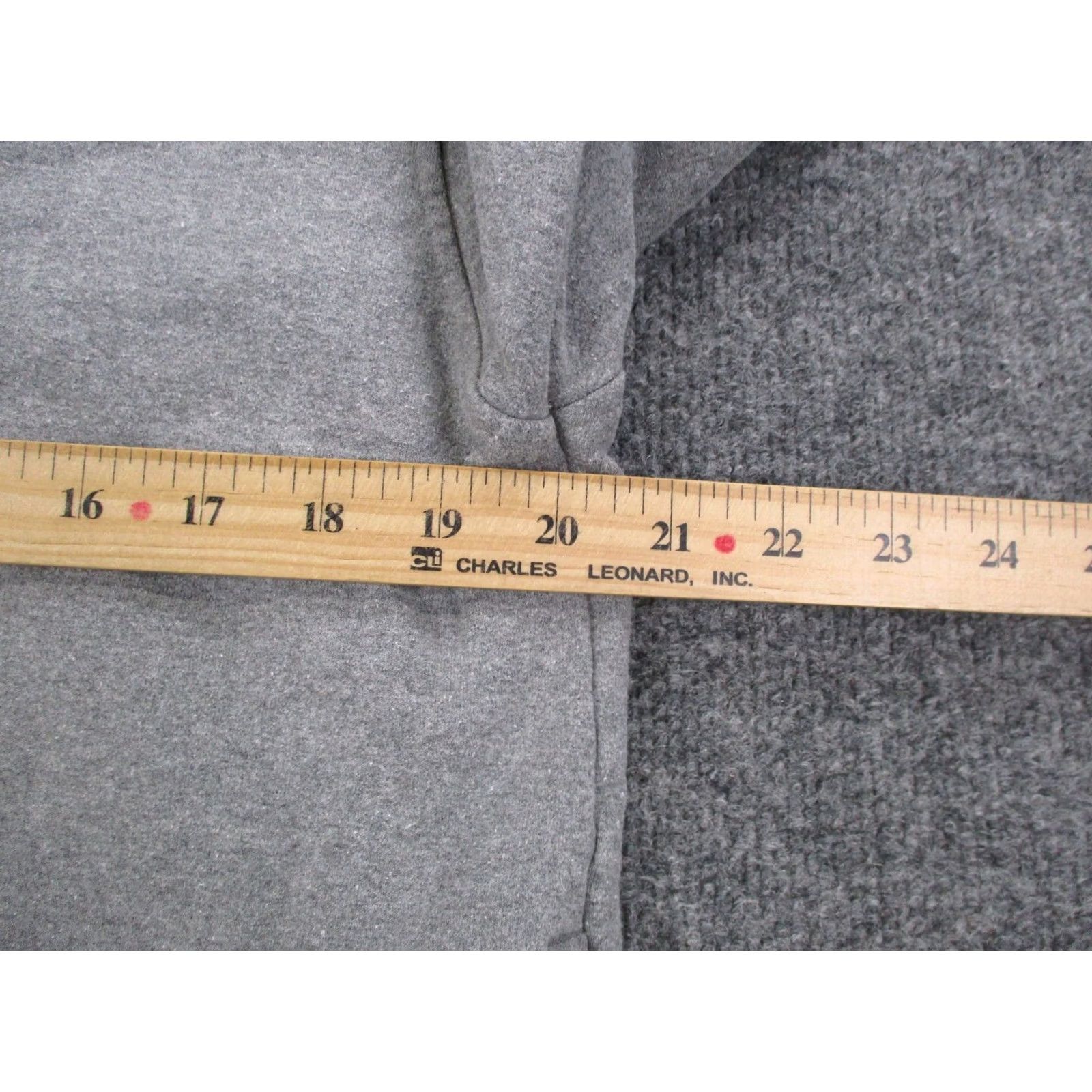 Patagonia Patagonia Hoodie Women's L Gray Pullover Knit Logo Sweatshirt Activewear Thermal Hooded Size L / US 10 / IT 46 - 5 Thumbnail