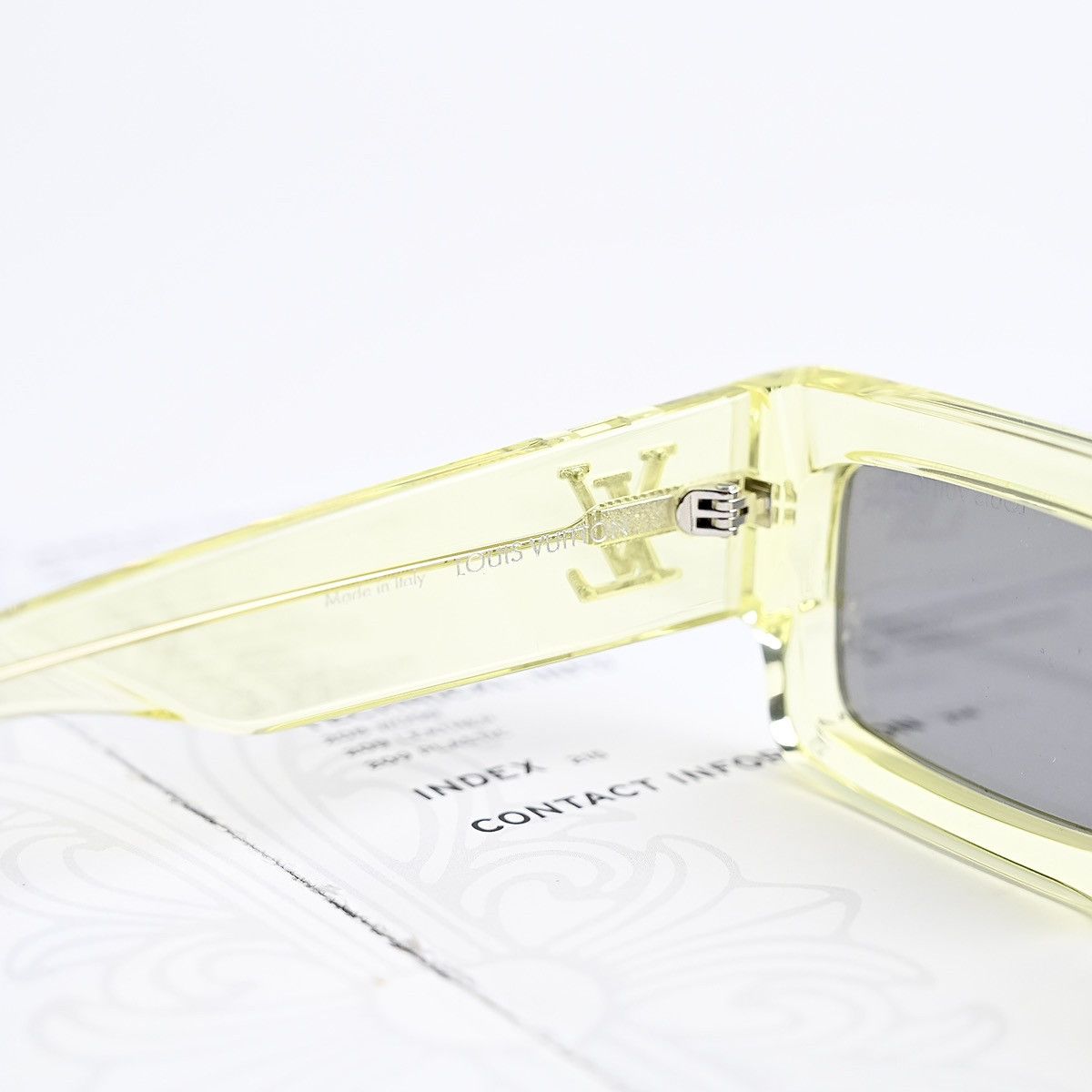 Louis Vuitton LOUIS VUITTON CRYSTAL YELLOW SUNGLASSES Size ONE SIZE - 8 Thumbnail