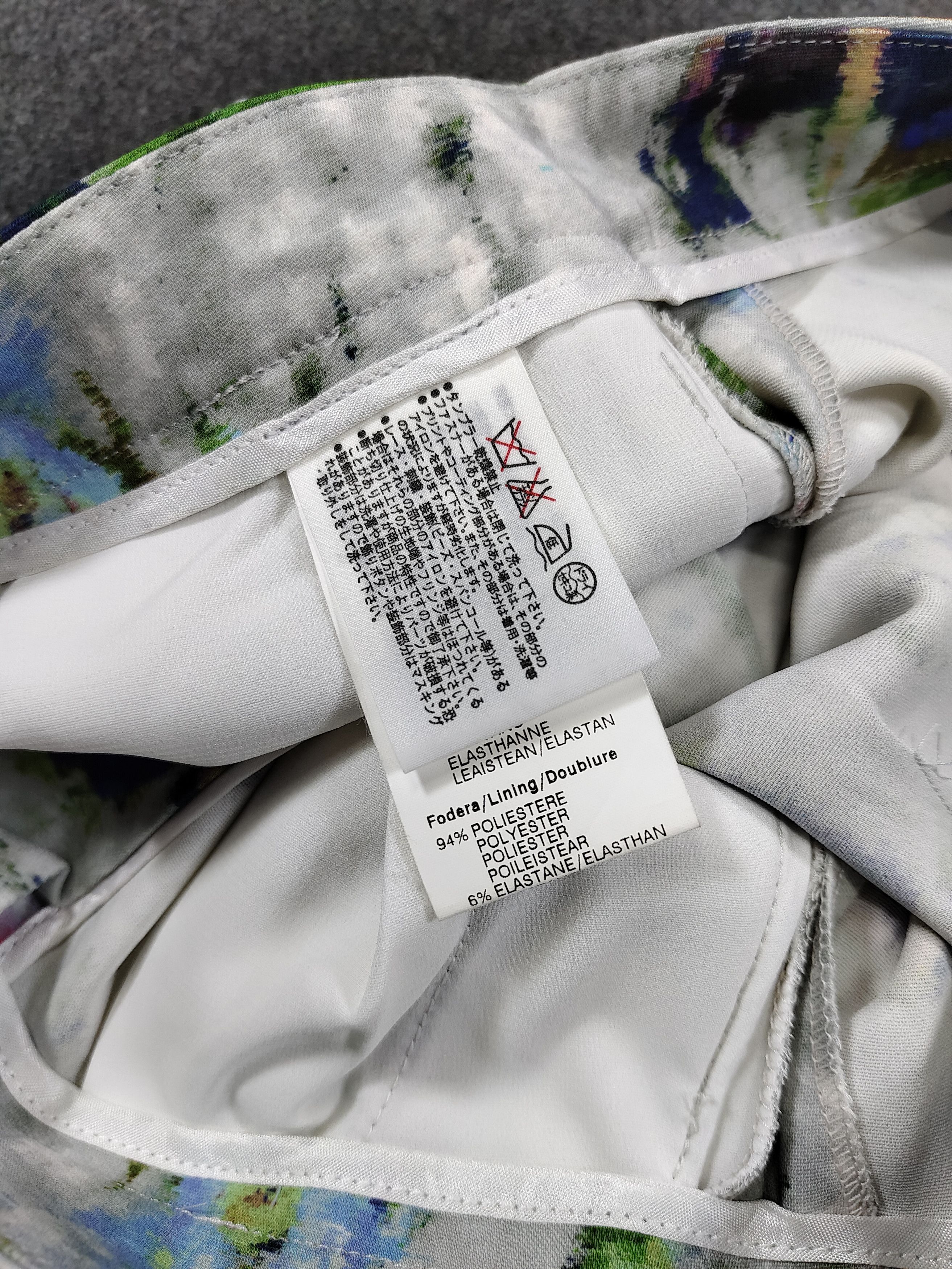 MSGM MSGM 🇮🇹 Flowers Art Viscose Cropped Trousers Size 28" / US 6 / IT 42 - 6 Thumbnail