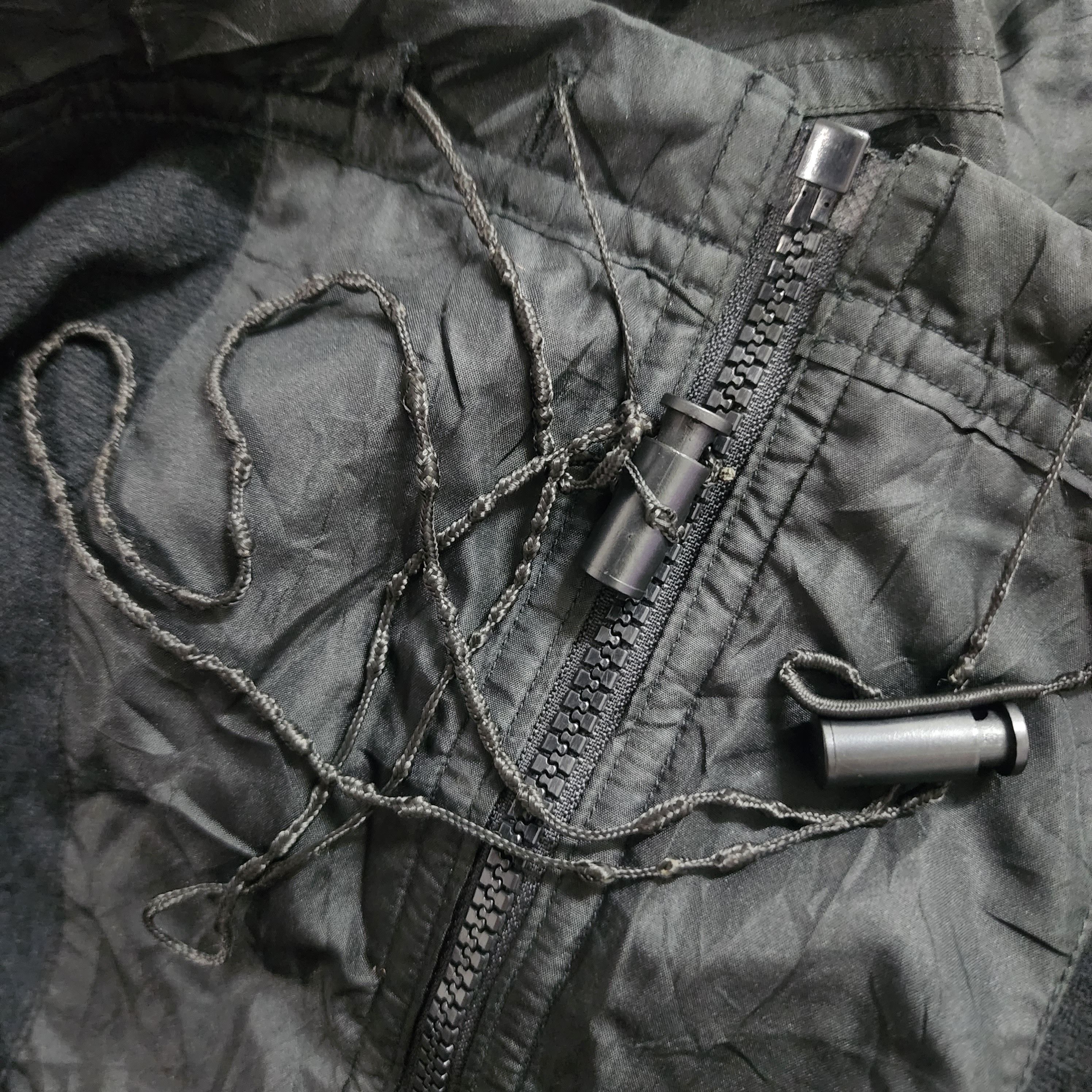 MCM MCM Legere Big Logo Windbreaker Size US L / EU 52-54 / 3 - 8 Thumbnail