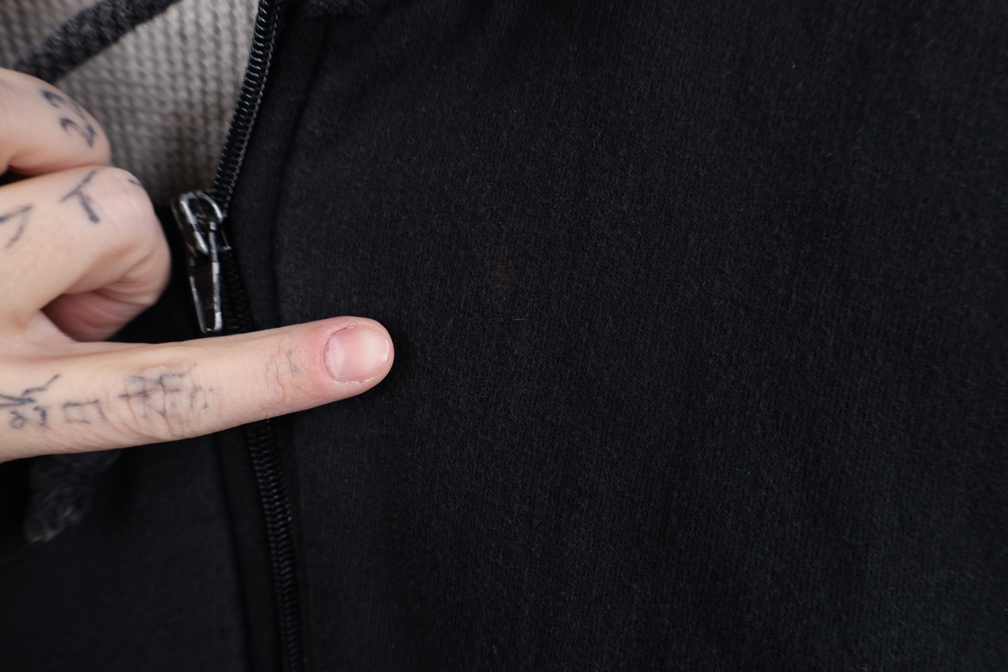 Vintage Vintage 90s Streetwear Waffle Lined Full Zip Hoodie Black Size US M / EU 48-50 / 2 - 4 Thumbnail