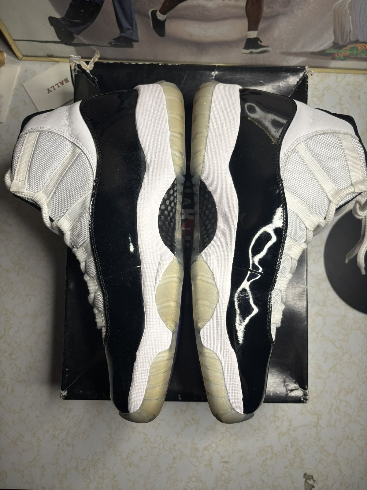 Jordan Brand Jordan Retro 11 ‘Concord’ Size US 11 / EU 44 - 3 Thumbnail