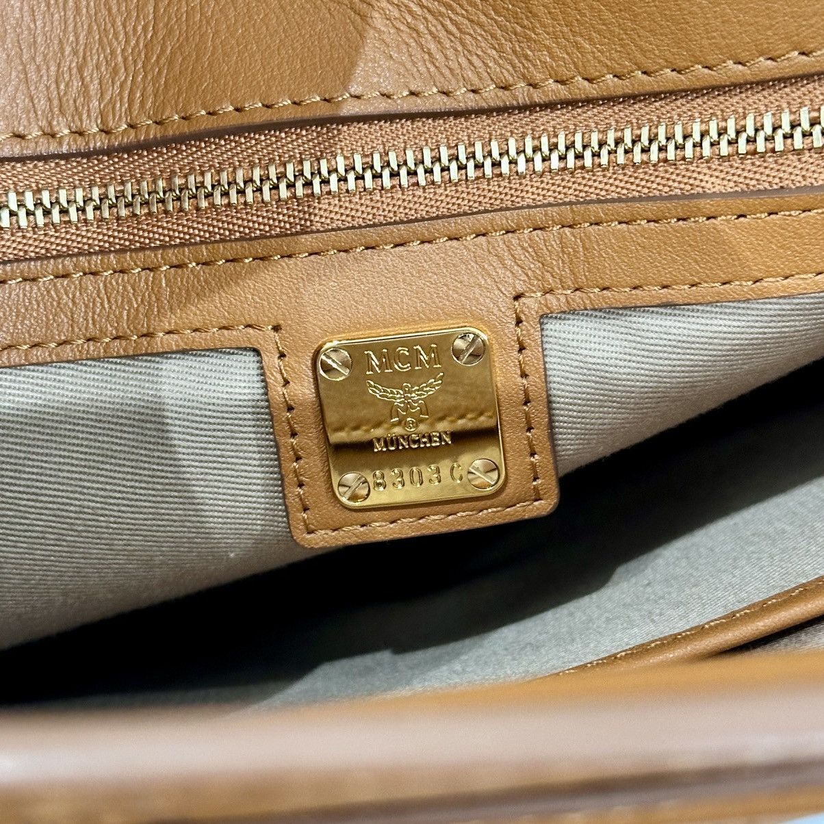 MCM NEW MCM COGNAC MONOGRAM CROSSBODY/SHOULDER BAG Size ONE SIZE - 10 Thumbnail