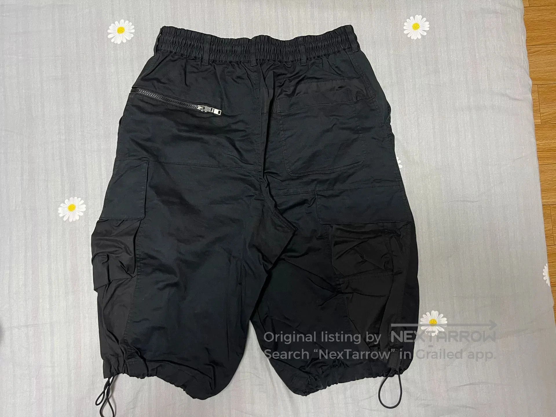 Y-3 Y-3 Black Men's Shorts for Sale. Size US 26 / EU 42 - 3 Thumbnail