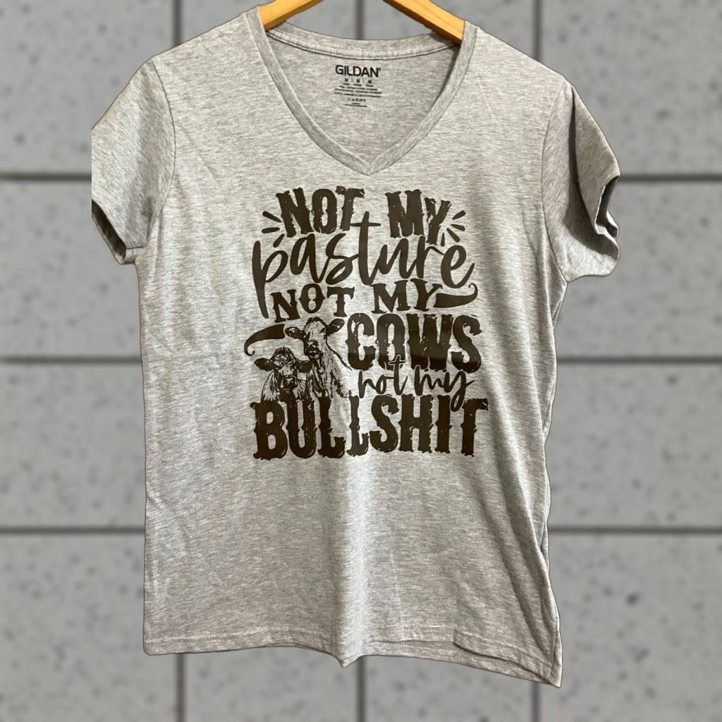 Gildan Custom womens tshirt not my oasture not my cows not my bullshit Medium gray Shirt Womens M Gray Baseball Gildan Regular Size M / US 6-8 / IT 42-44 - 1 Thumbnail