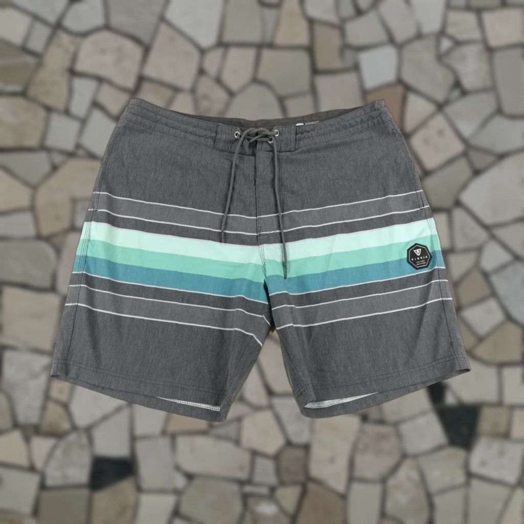 Vissla VISSLA Board Shorts Men 38 Gray Green Stripes Swim Trunks Bathing Suit Surfer Size US 38 / EU 54 - 1 Thumbnail
