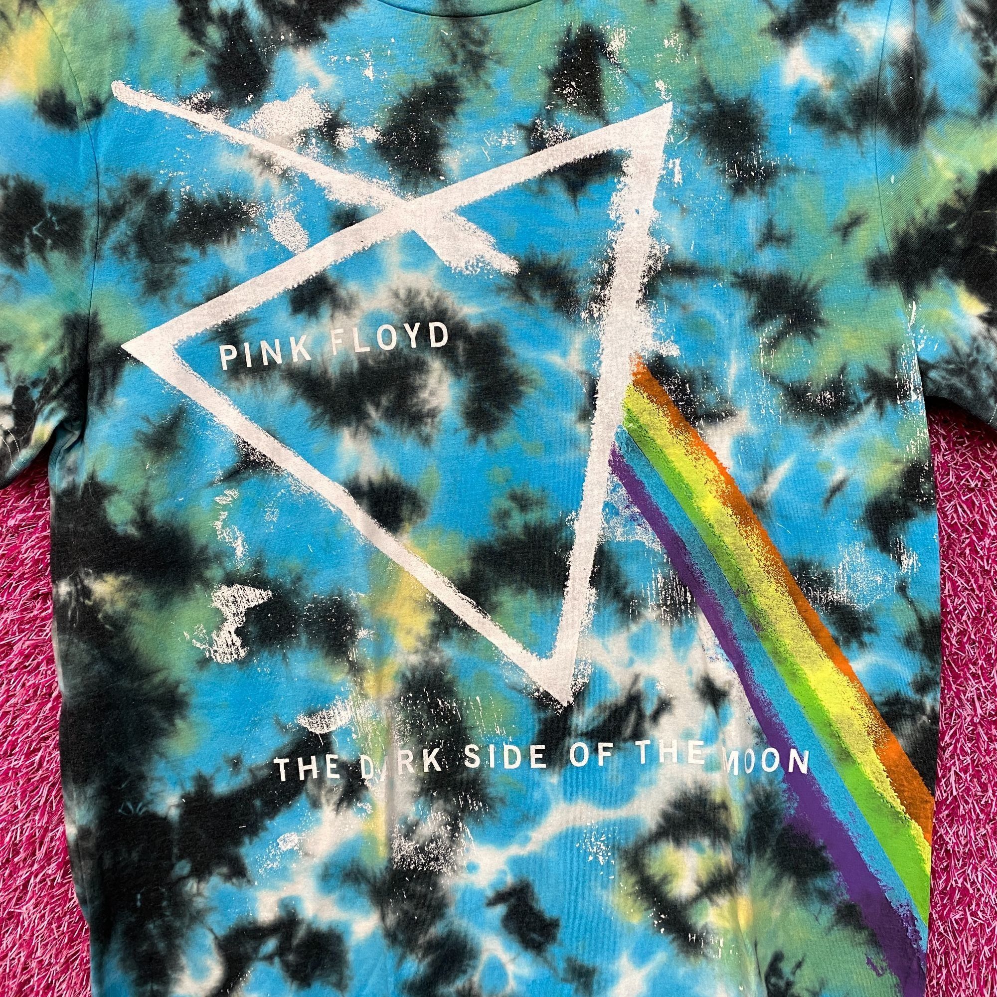 Pink Floyd Pink Floyd Dark Side of the Moon Womens Tie dye Tee size M Size US M / EU 48-50 / 2 - 2 Thumbnail