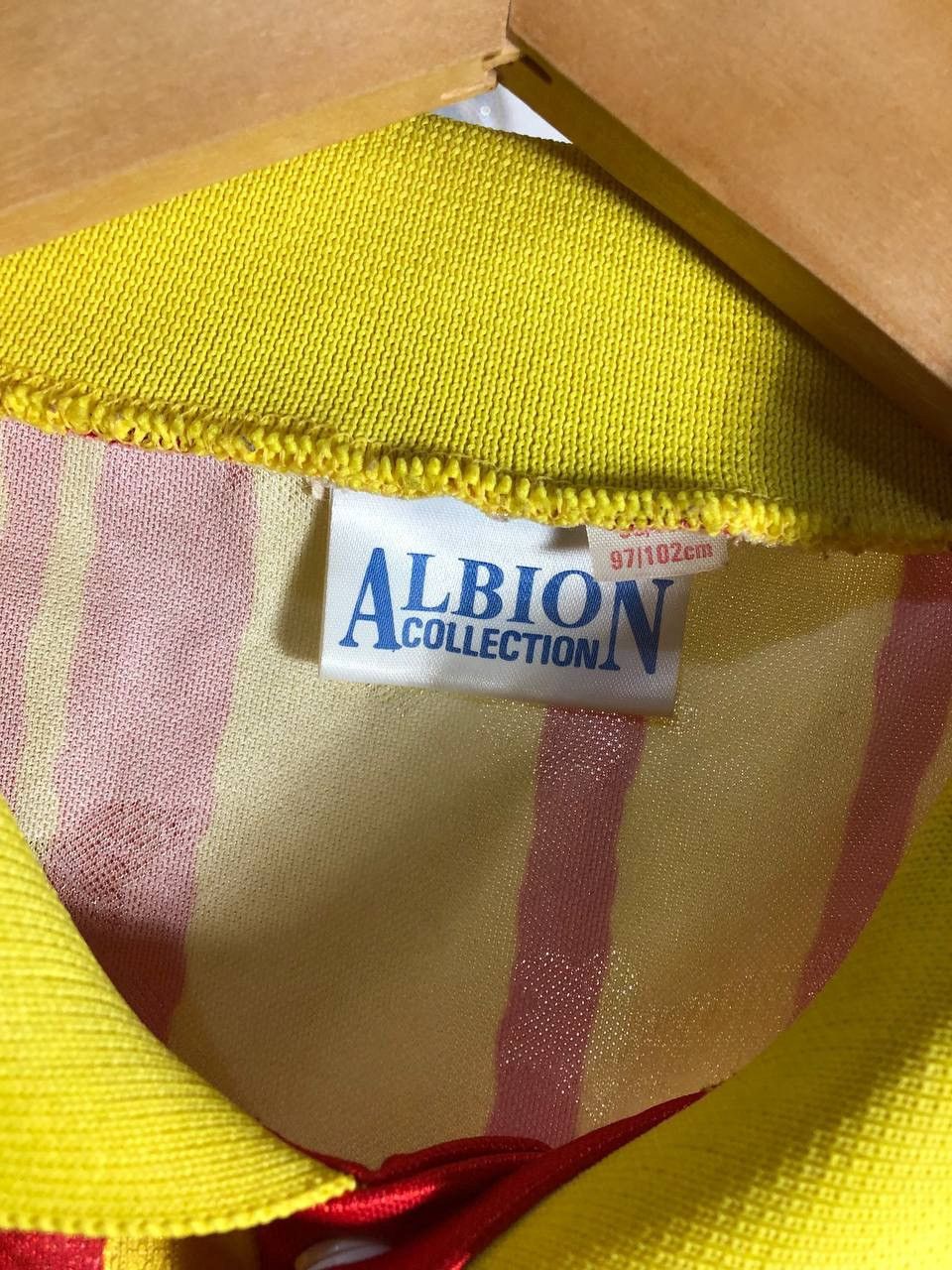 Vintage VERY RARE WEST BROMWICH ALBION ENGLAND SOCCER JERSEY 90s Y2K Size US XL / EU 56 / 4 - 5 Thumbnail