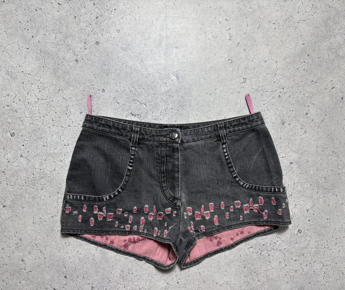 Chanel Chanel Women’s Denim Shorts Luxury Rare Vintage Size 27" / US 4 / IT 40 - 2 Thumbnail