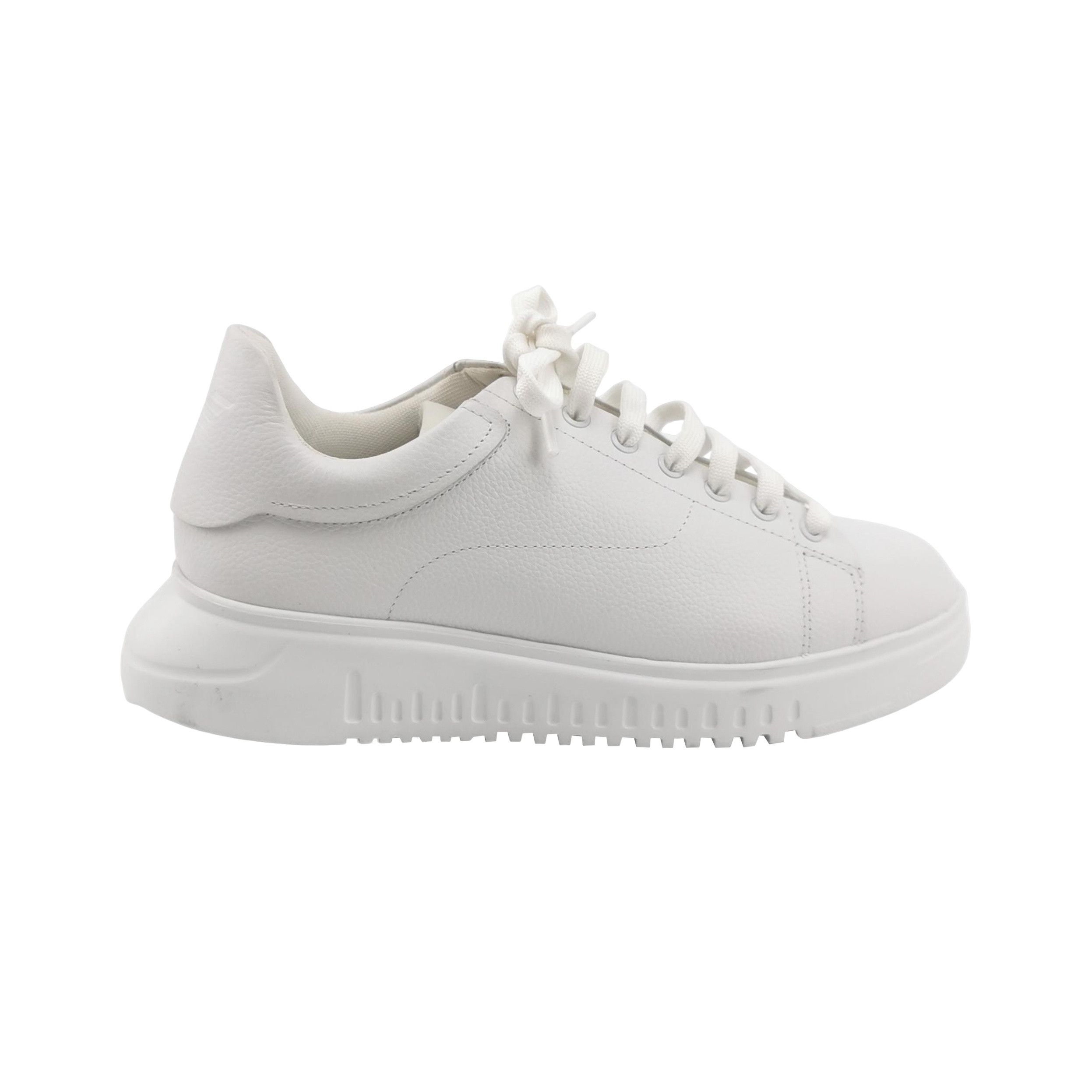 Emporio Armani Emporio Armani White Leather Low-Top Sneakers 40 Size US 7 / EU 40 - 1 Thumbnail