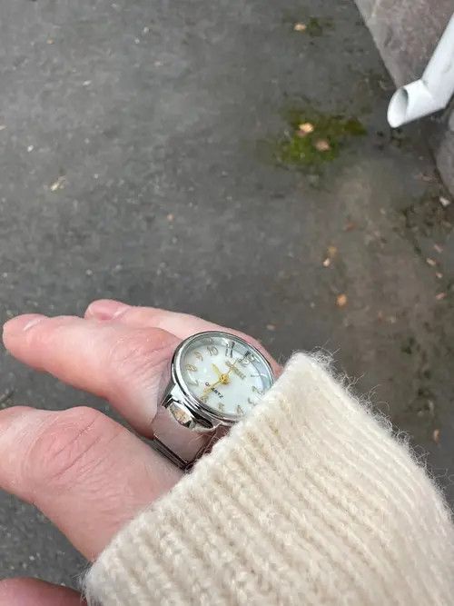 Other Mini Elastic Strap Watch Adjustable Ring Size ONE SIZE - 2 Thumbnail