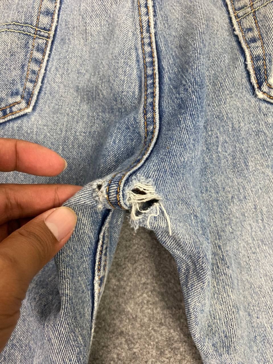 Levi's levis 505 relaxed fit distressed denim nice design Size US 36 / EU 52 - 4 Thumbnail