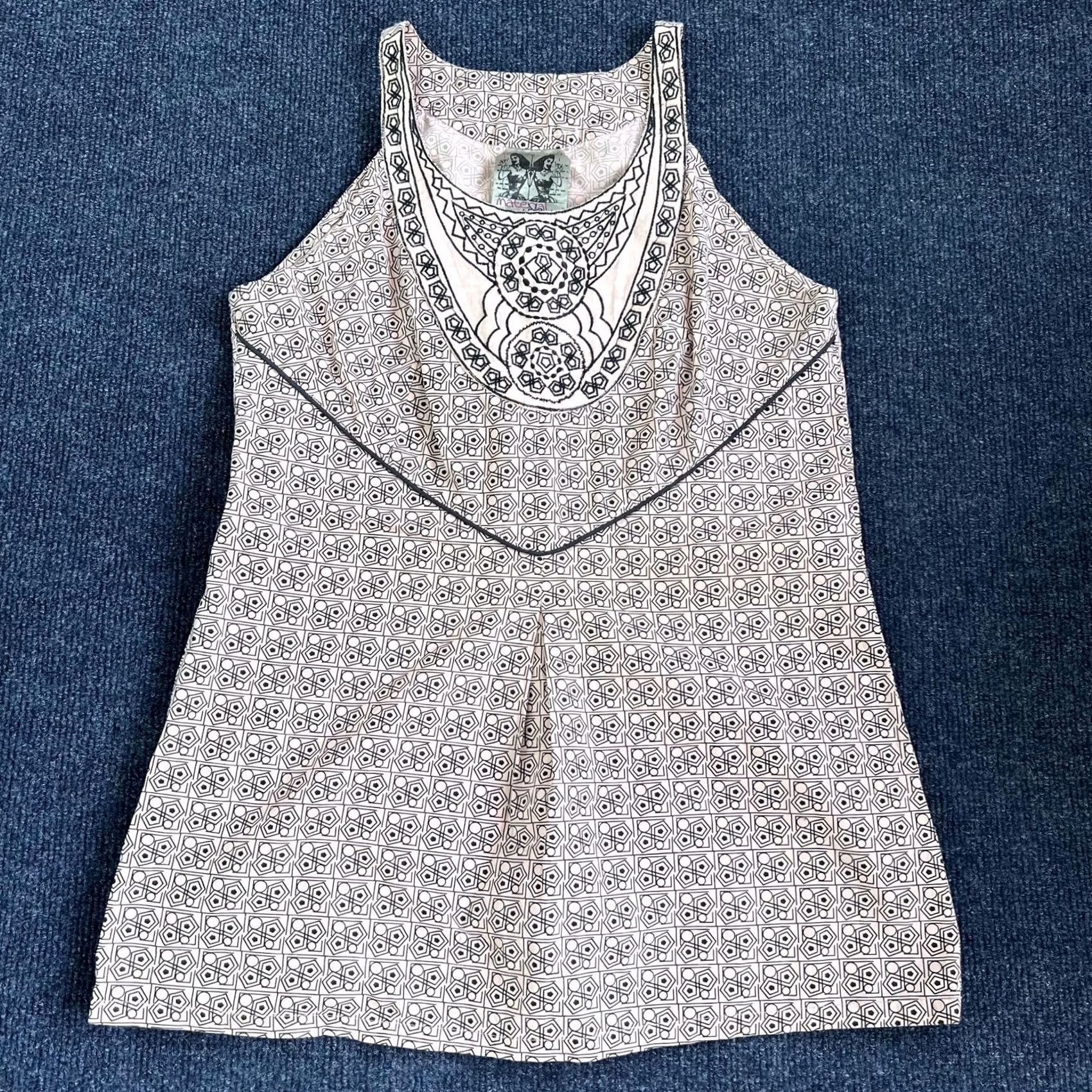 Pinko Remanika Tank Juniors S Pink Embroidered Halter Geometric Pattern Boho Sleeveless Shirt Top Size S / US 4 / IT 40 - 2 Thumbnail