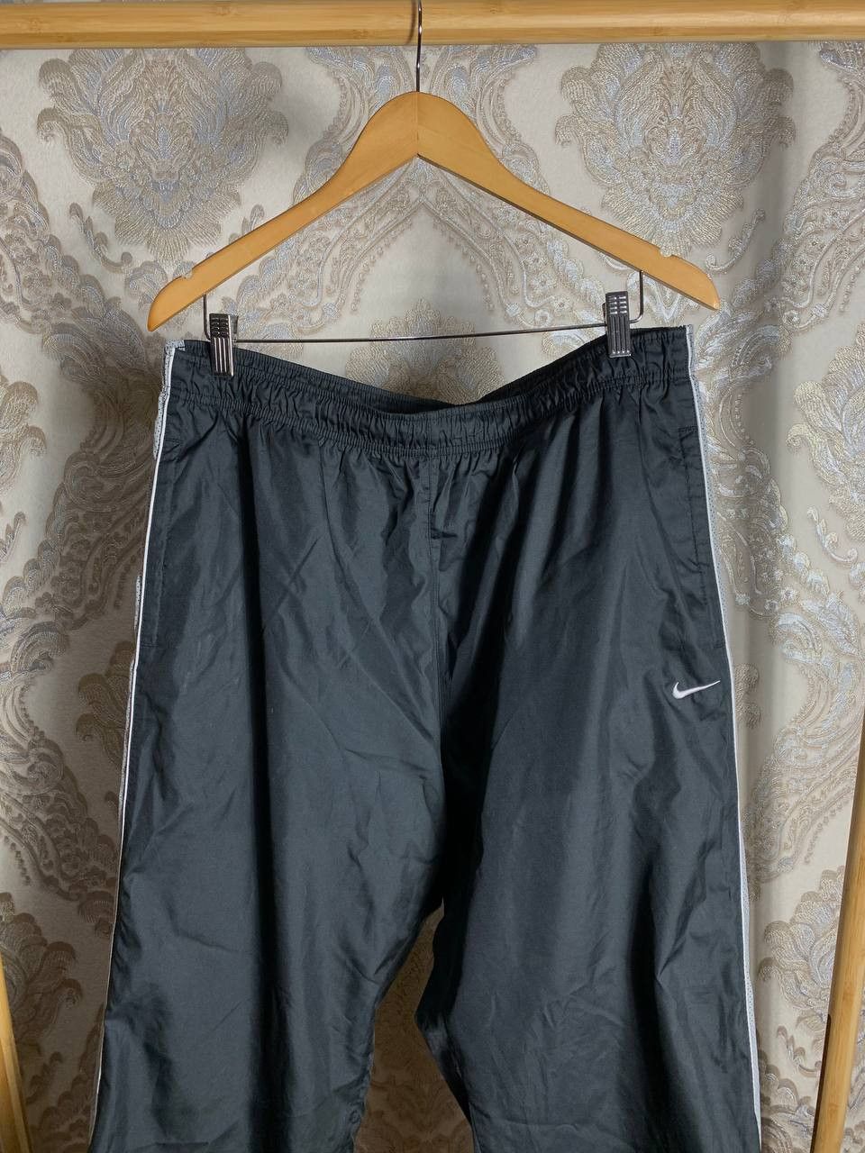 Nike Vintage Nike Nylon Retro Drill Sweatpants Swoosh Y2K 90s Sk8 Size US 36 / EU 52 - 2 Thumbnail