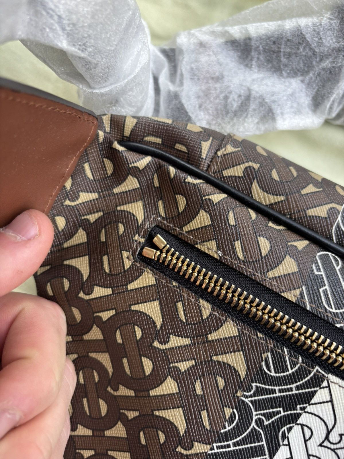 Burberry Burberry Body Bag Monogram Stripe Size ONE SIZE - 7 Thumbnail