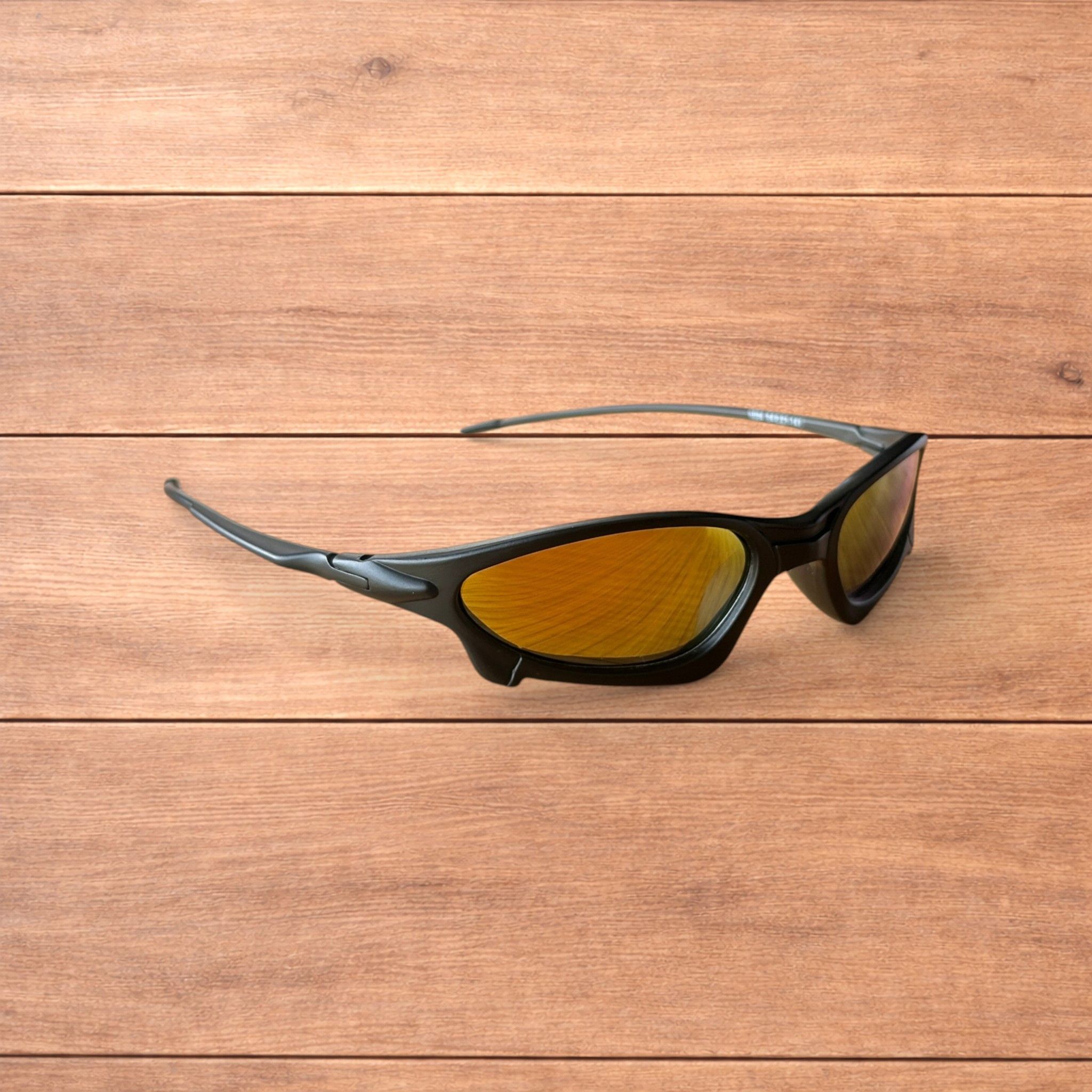 Japanese Brand Insane polarised sunglasses in black with orange lens. Size ONE SIZE - 5 Thumbnail