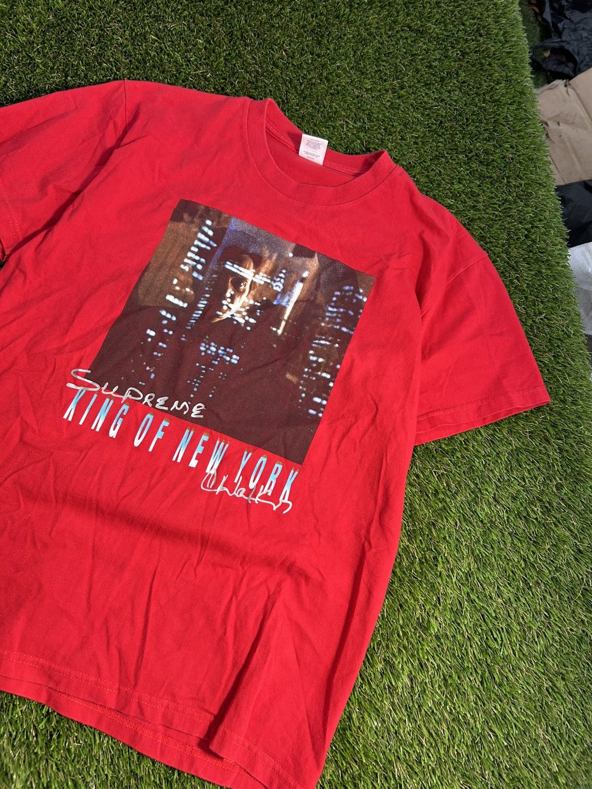 Supreme Supreme SS19 Christopher Walken King Of New York Red Tee Size US M / EU 48-50 / 2 - 1 Thumbnail