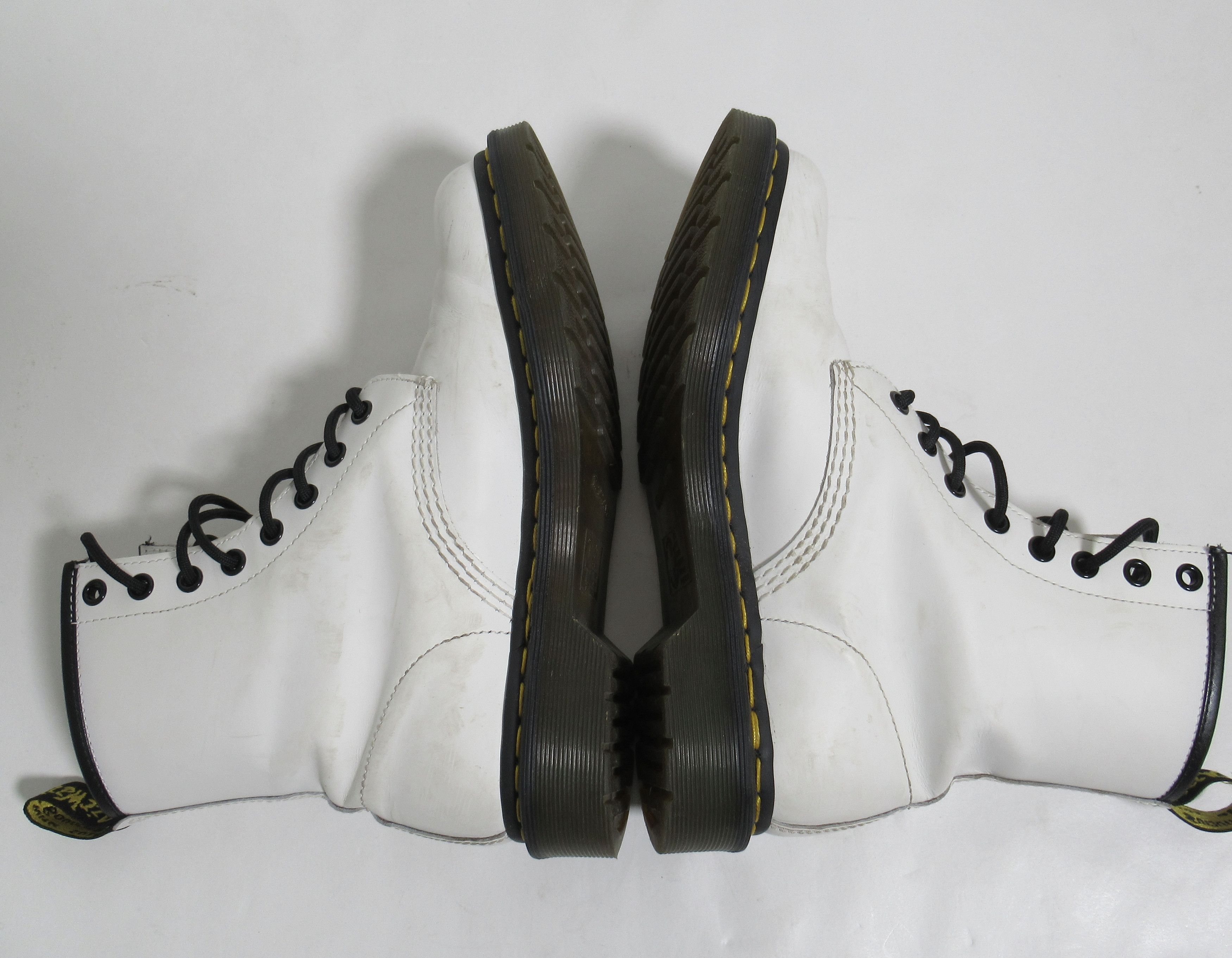 Dr. Martens Dr Martens 1460 Women's Smooth Leather Lace Up Boots White Size US 7 / IT 37 - 8 Thumbnail