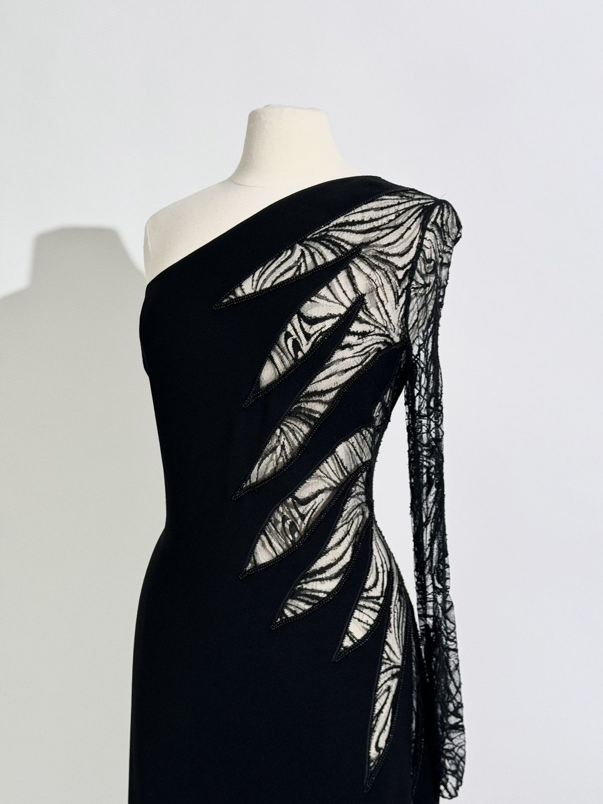 Zuhair Murad US 14 ZUHAIR MURAD Cady And Zebra Lace Intarsia Gown Size XL / US 12-14 / IT 48-50 - 3 Thumbnail