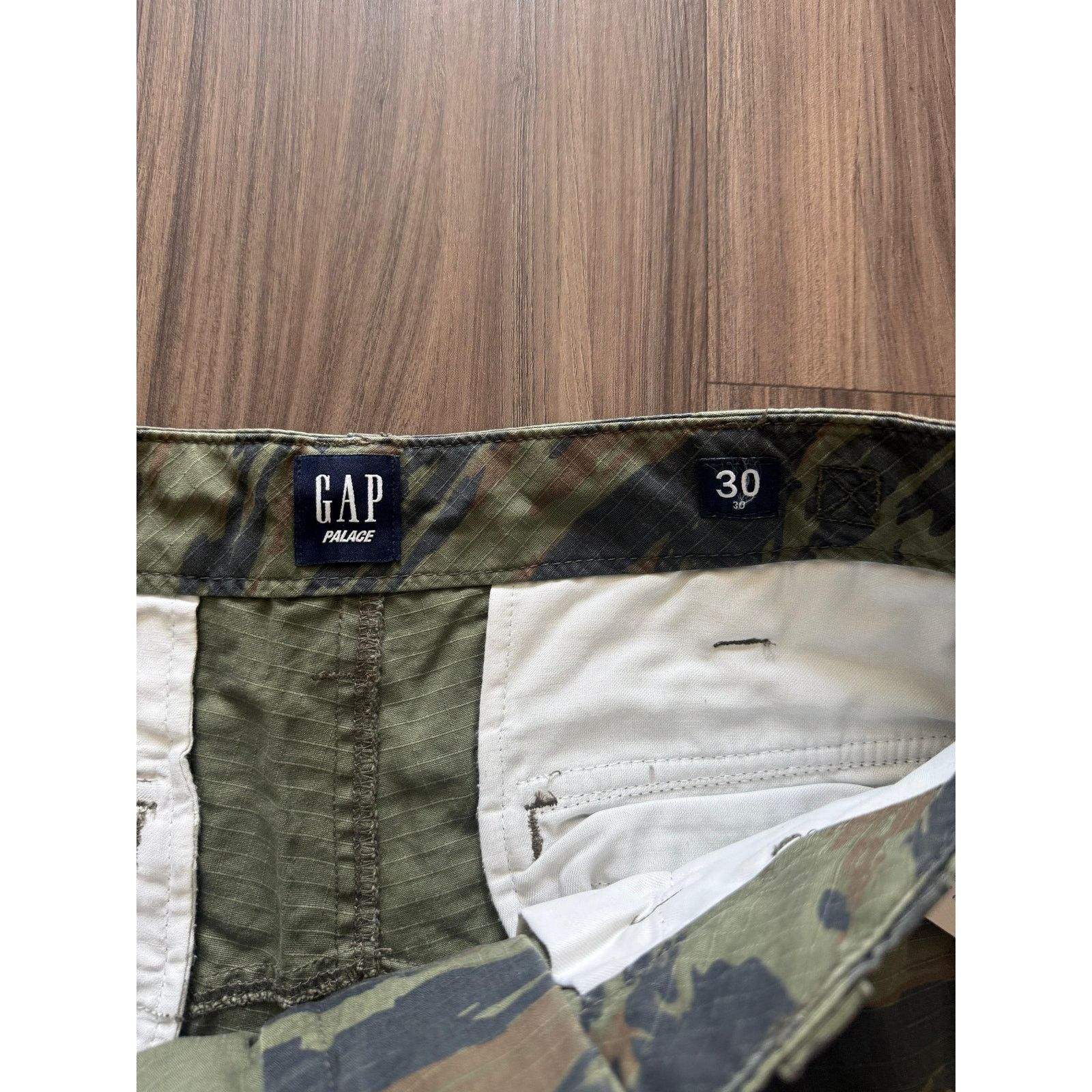 Gap Palace x Gap Cargo Pants Camo Tiger NWT Size US 30 / EU 46 - 4 Thumbnail