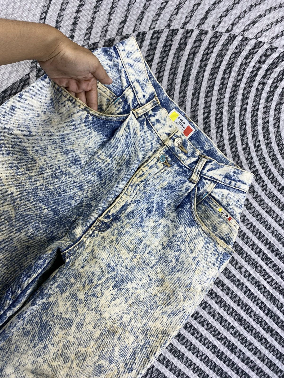 Japanese Brand Vintage Gold Rush Blue Washed Stain Jeans Size US 26 / EU 42 - 7 Thumbnail