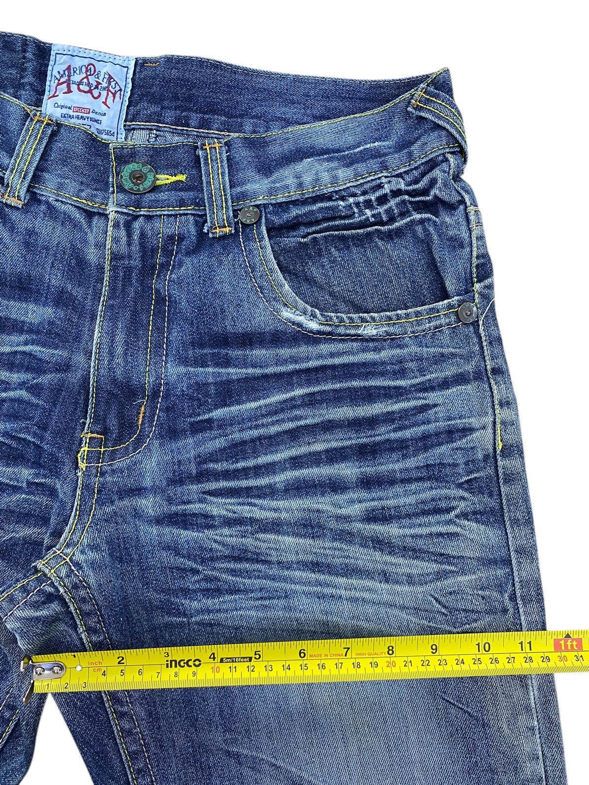 Other Japanese Brand Light Wash Whiskered Style Straight Leg Jeans Size US 31 - 7 Thumbnail