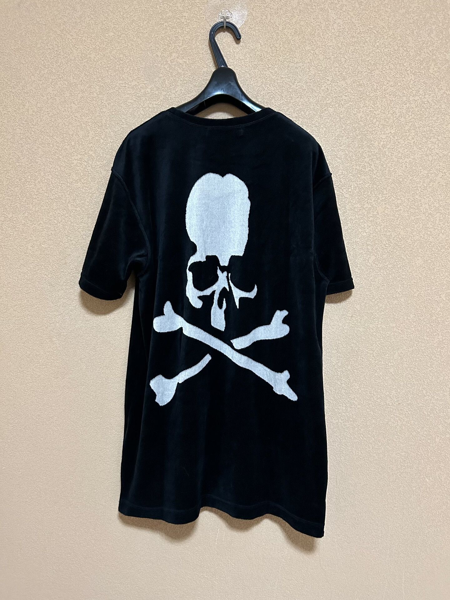 Mastermind Japan Mastermind Japan 2020 MMJ Skull Velvet Tee Size US M / EU 48-50 / 2 - 1 Thumbnail