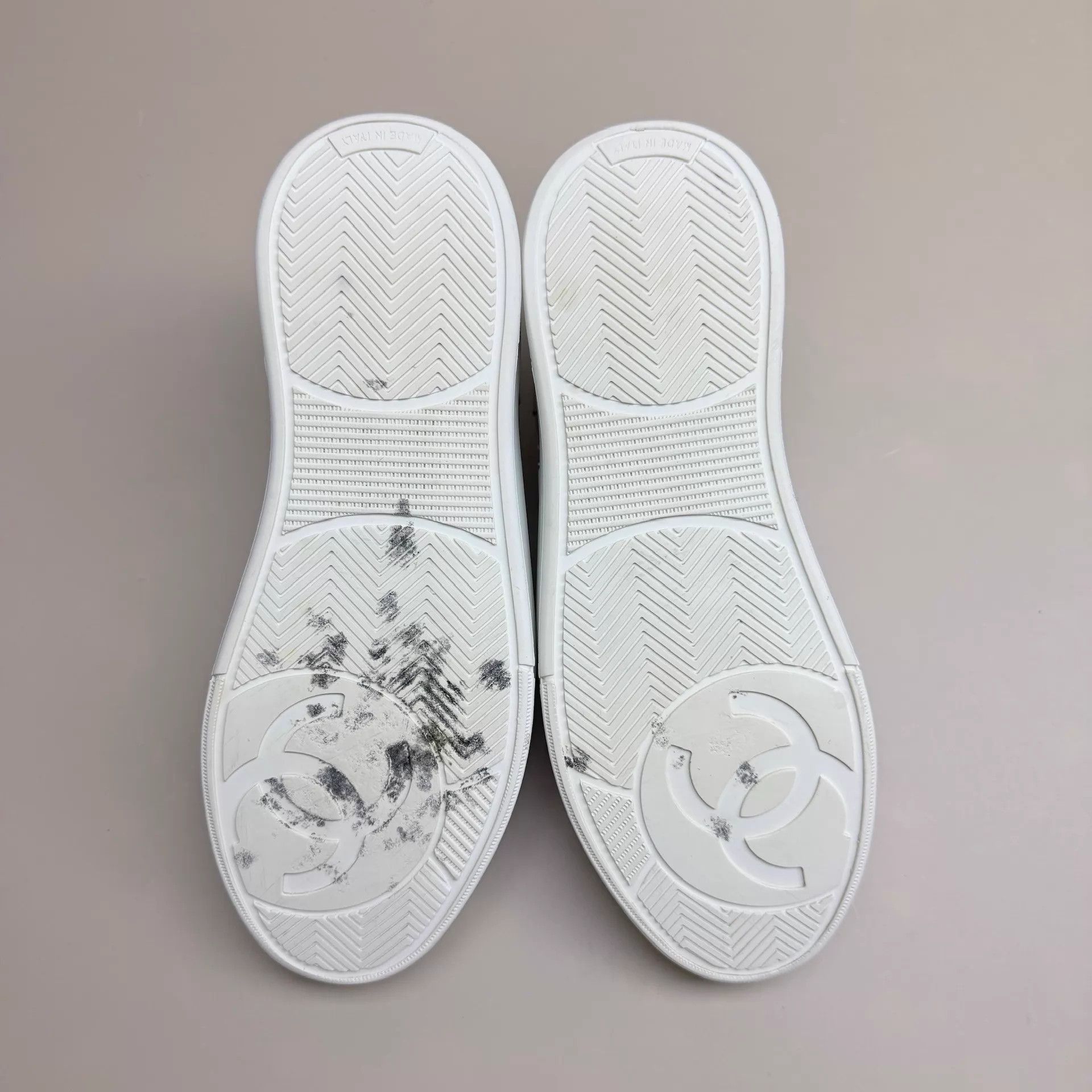 Chanel CHANEL Air Force CC Logo White Sneakers 36 95 New Size US 5.5 / IT 35.5 - 6 Thumbnail