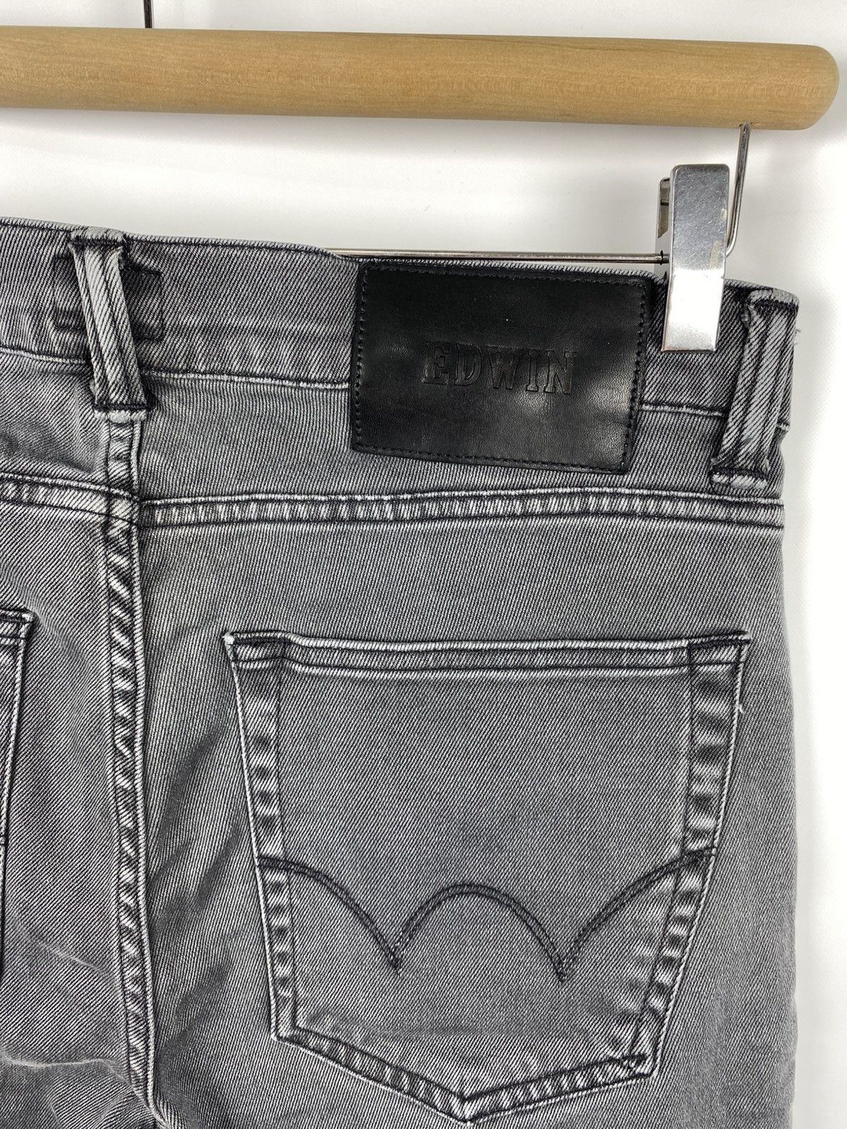 Edwin Edwin Slim Tapered Jeans Men size 30 x 32 Size US 30 / EU 46 - 8 Thumbnail