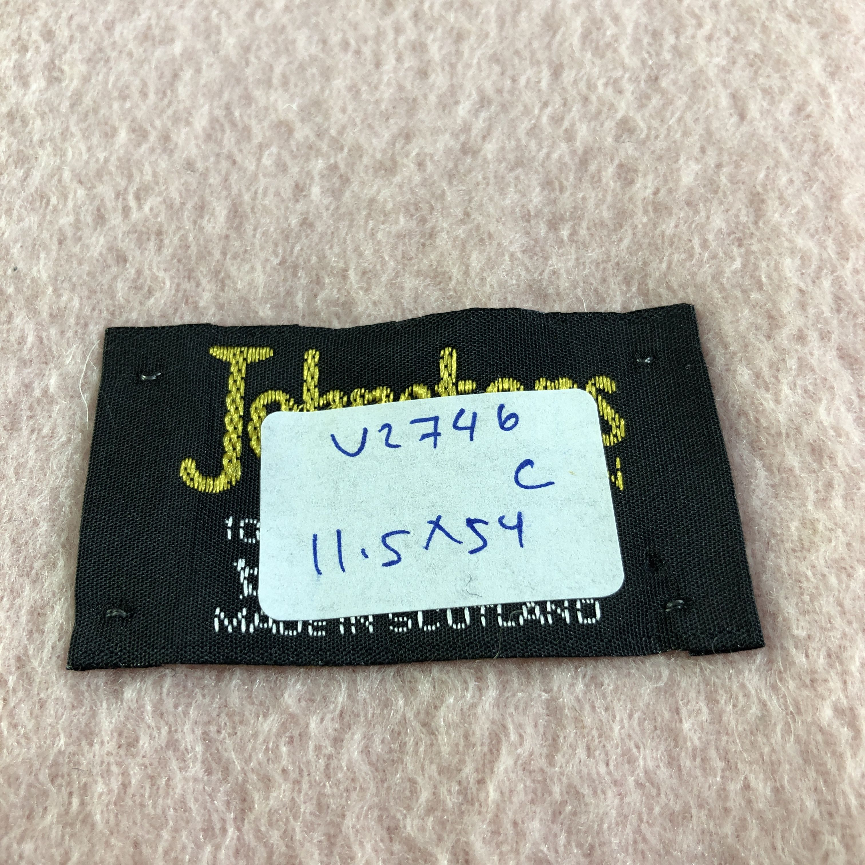 Johnstons Of Elgin Johnstons Of Elgin Cashmere Scarf Muffler Neckwear V2746 Size ONE SIZE - 5 Thumbnail