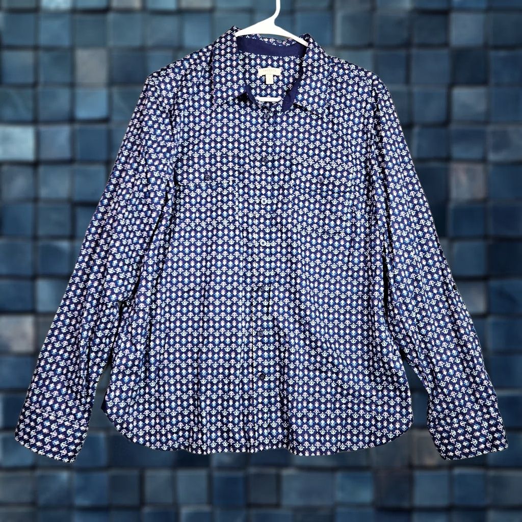 Talbots Talbots Women's Button Front Roll Tab Sleeve Pattern Printed Shirt Sz L Size L / US 10 / IT 46 - 1 Thumbnail