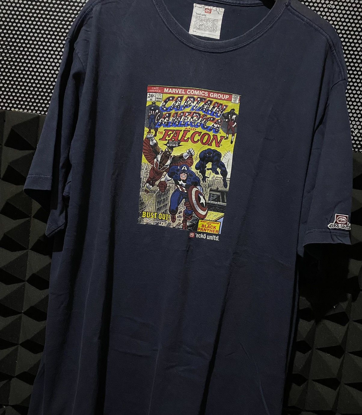 Ecko Unltd. × Marvel Comics × Vintage Tee Shirt Caps 171 Marvel Comics Captain America Falcon Ecko Size US XL / EU 56 / 4 - 3 Thumbnail