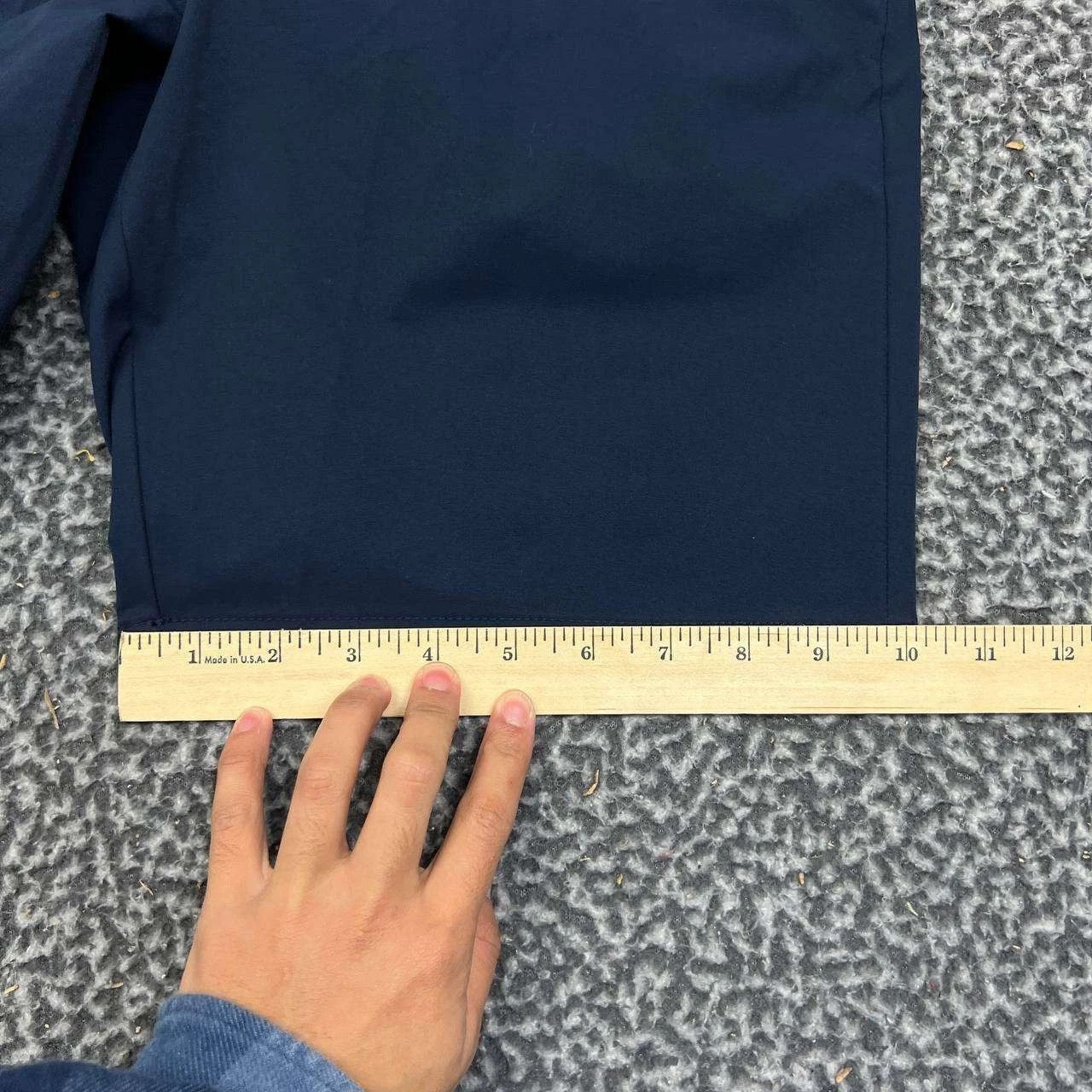J.Crew J. Crew Golf Shorts Men 30 Blue Chino Pockets Flat Front Size US 30 / EU 46 - 3 Thumbnail