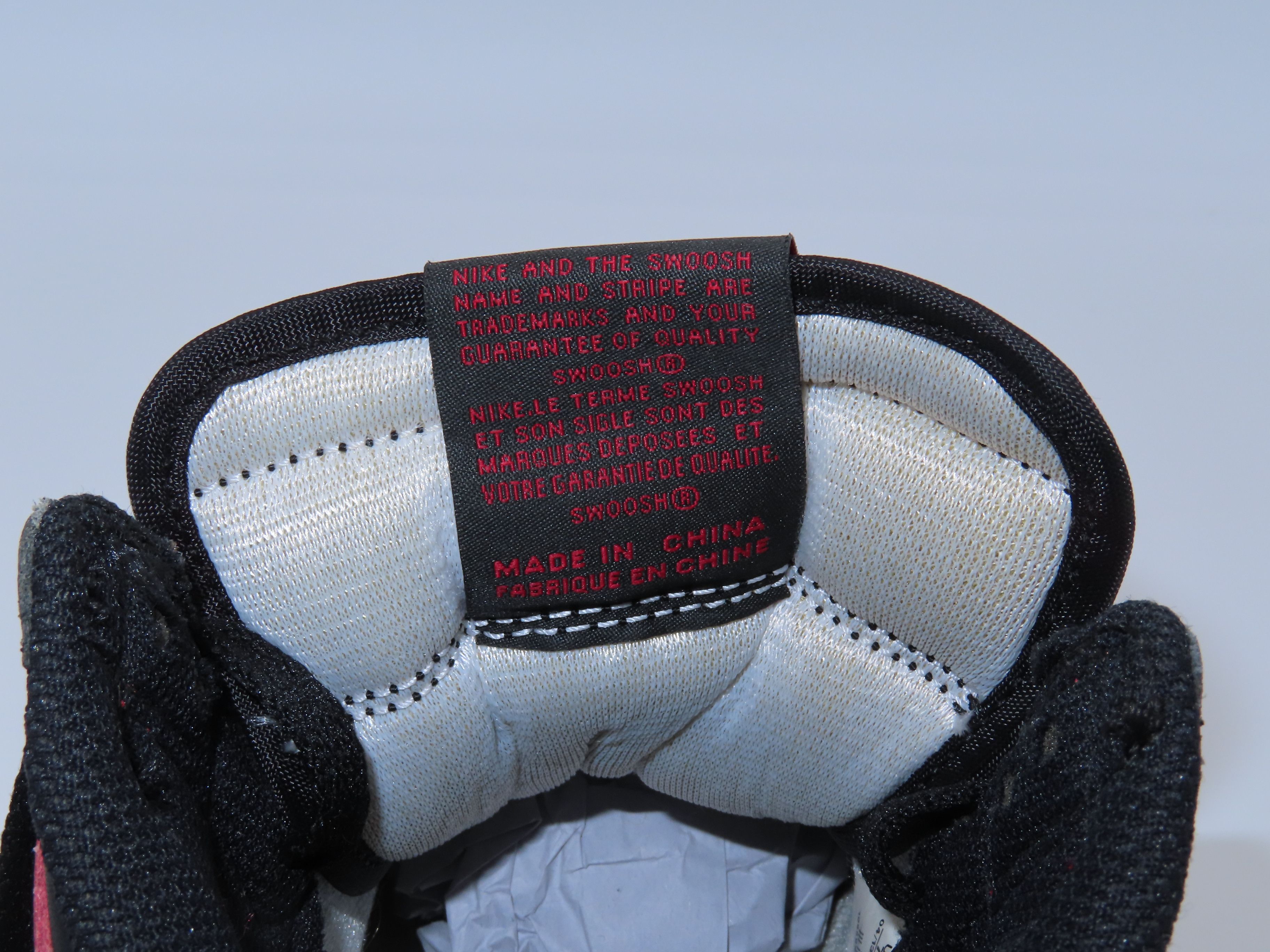 Jordan Brand Jordan 1 Retro Bred Banned (2016) (Grade-School) Size US 7 / EU 40 - 4 Thumbnail