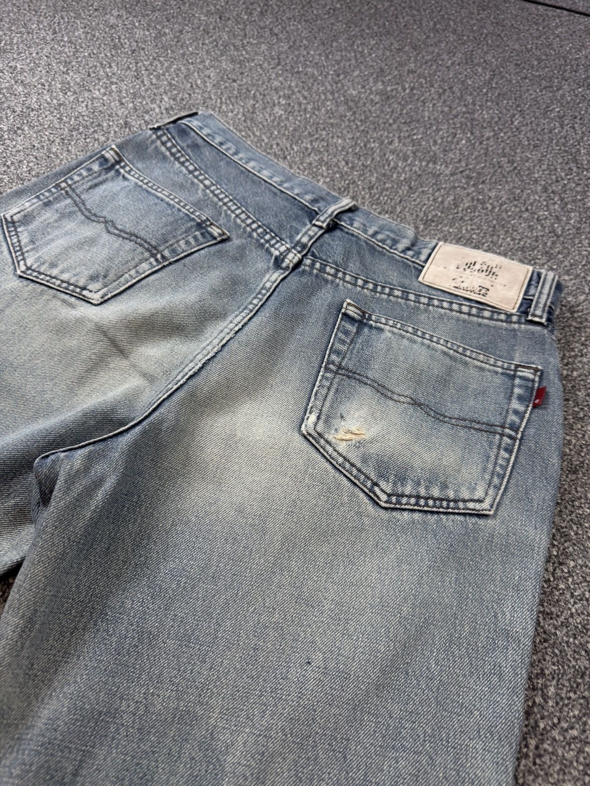 Japanese Brand Vintage Japanese Fade Aging Bobson Straight Distressed Denim Size US 30 / EU 46 - 7 Thumbnail