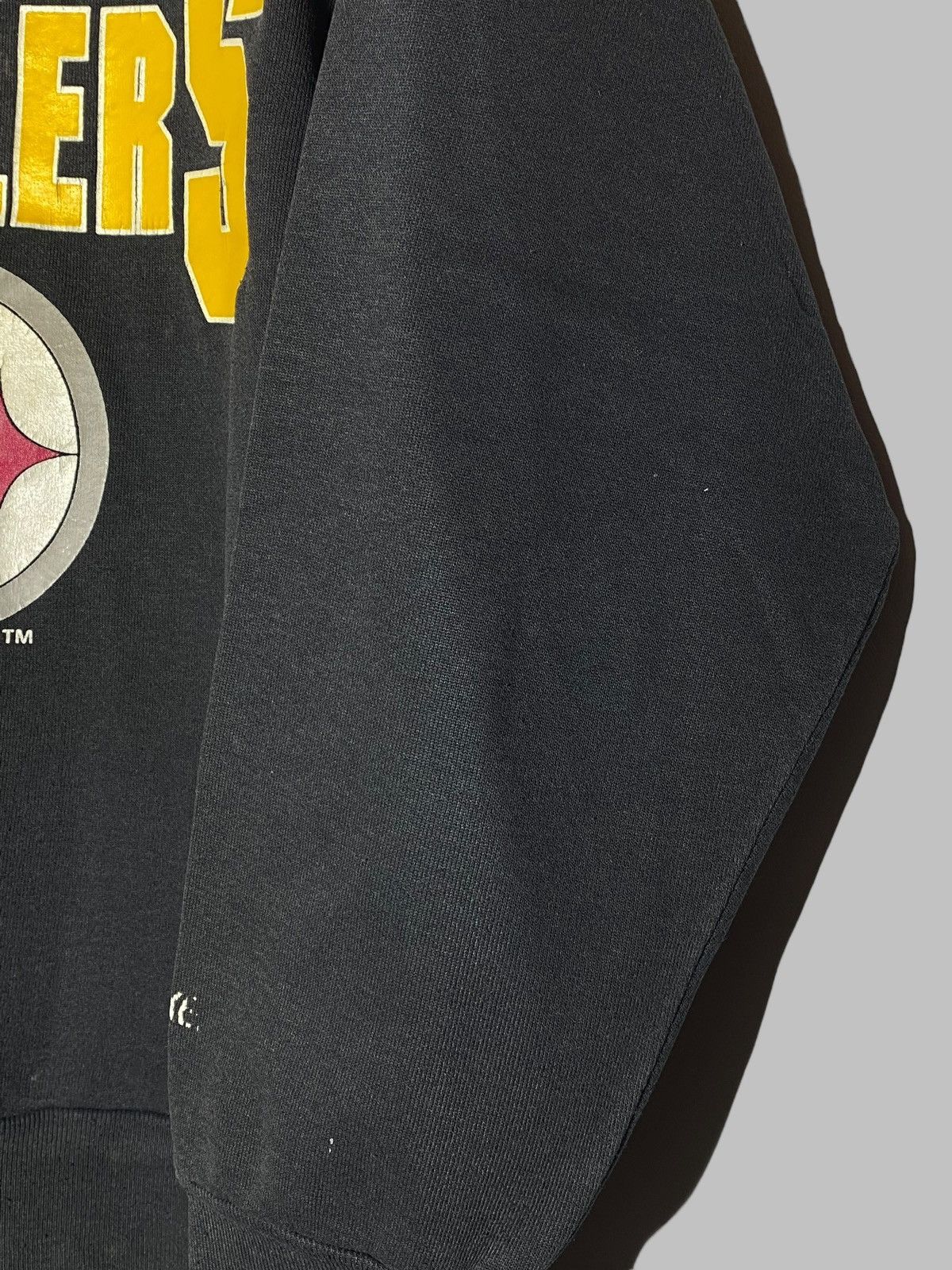 Vintage Vintage 90s Steelers Pittsburgh Distressed Faded Sweatshirt Size US M / EU 48-50 / 2 - 8 Thumbnail