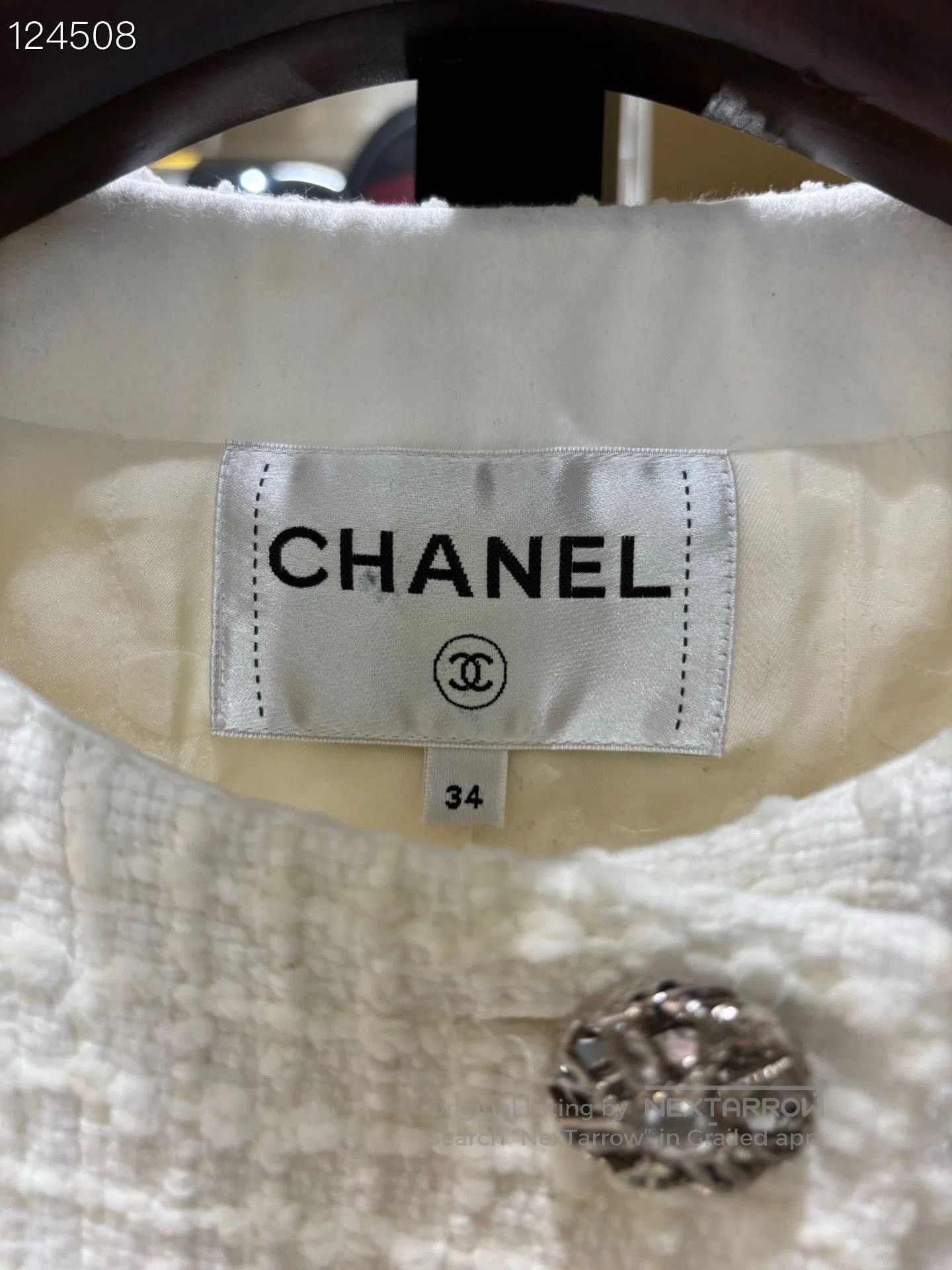 Chanel Chanel Spring 22 White Tweed Jacket. Size XXS / US 00 / IT 34 - 4 Thumbnail