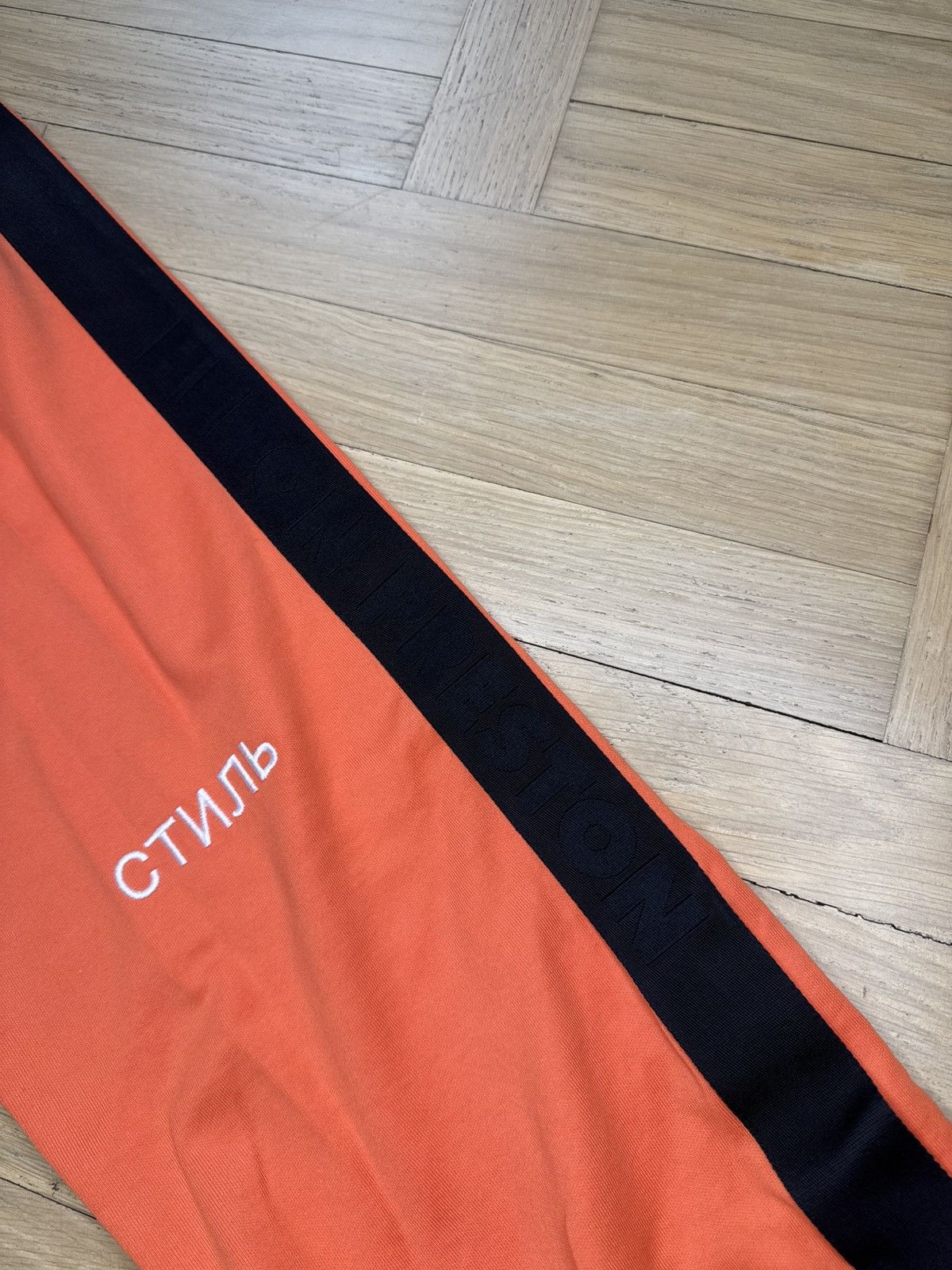 Heron Preston HERON PRESTON ORANGE TRACK PANTS Size US 30 / EU 46 - 5 Thumbnail
