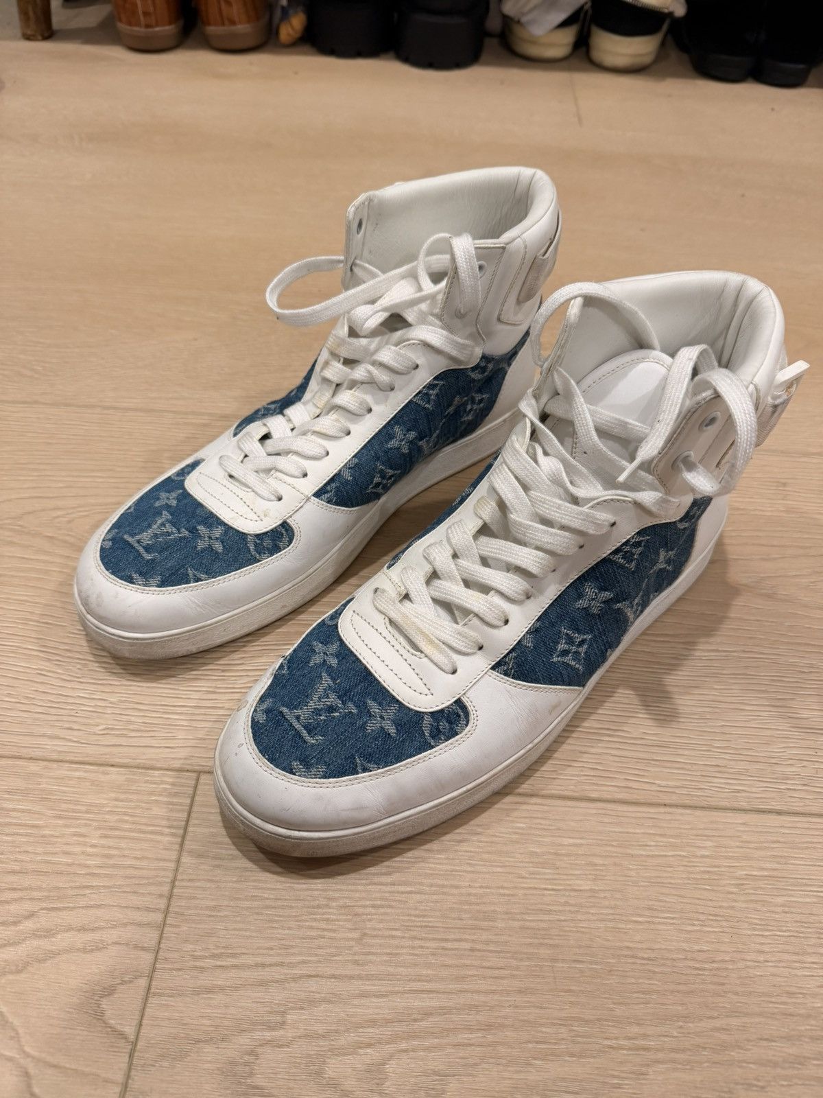 Louis Vuitton Louis Vuitton Rivoli High Top Size US 9.5 / EU 42-43 - 1 Thumbnail