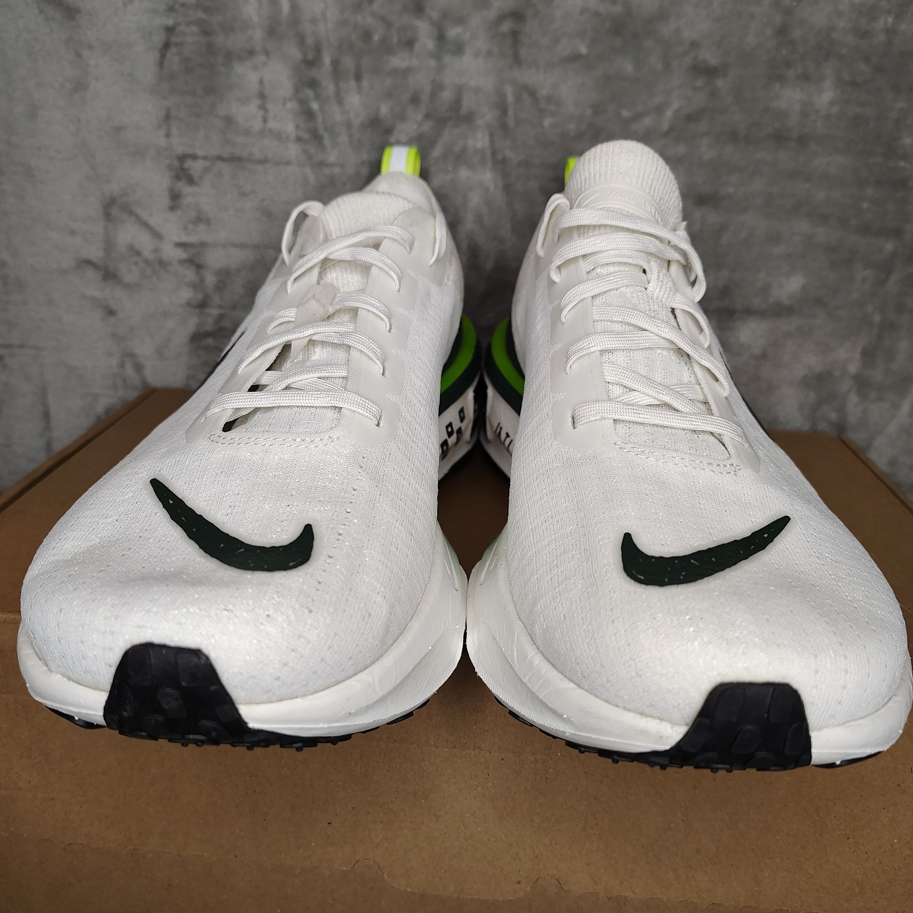 Nike Nike Zoomx Invincible Run FK 3 FZ4018-100 Elite Mens 13 Size US 13 / EU 46 - 13 Thumbnail