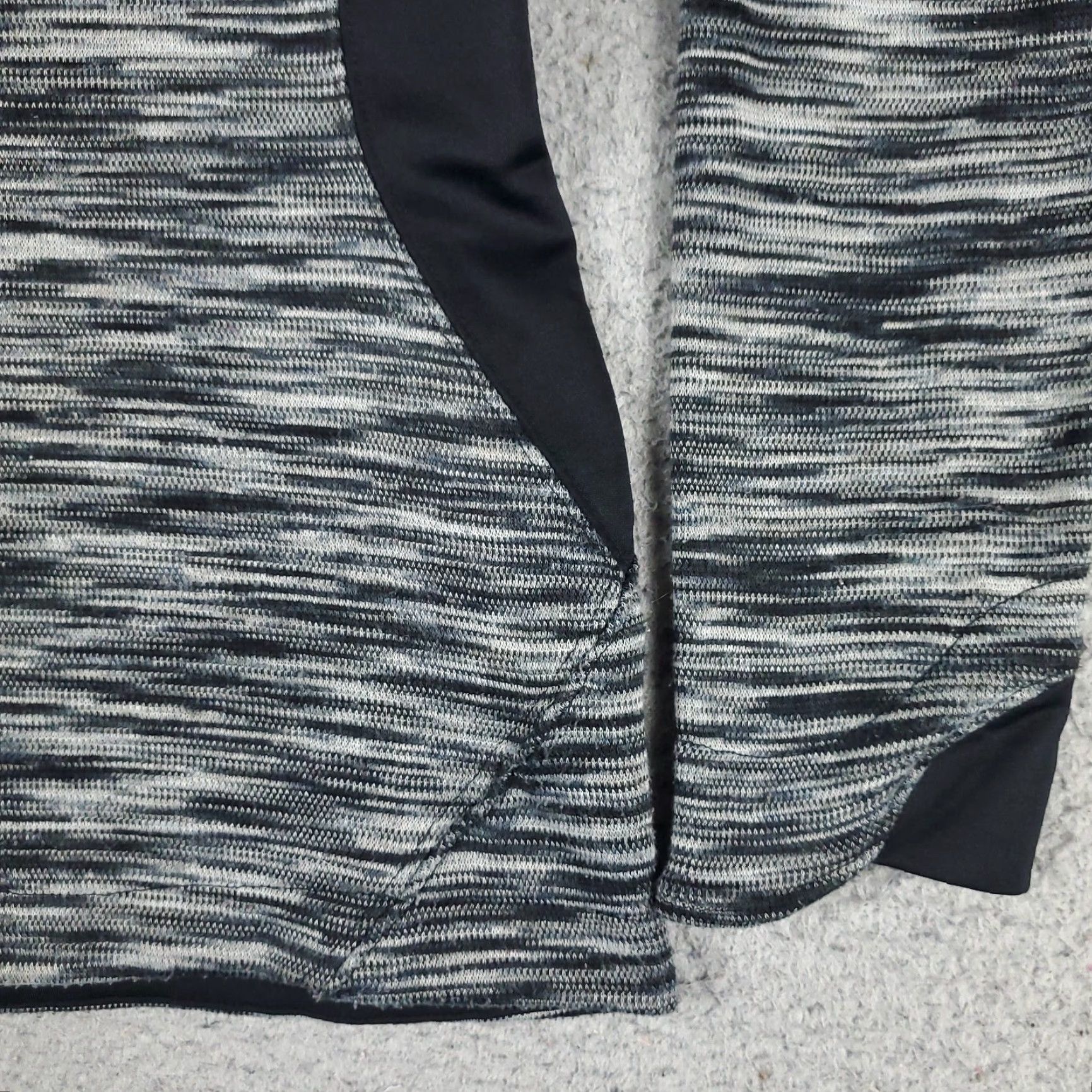 Vintage Columbia Sweater Womens M Gray 1/2 Zip Up Pullover Knit Size M / US 6-8 / IT 42-44 - 4 Thumbnail