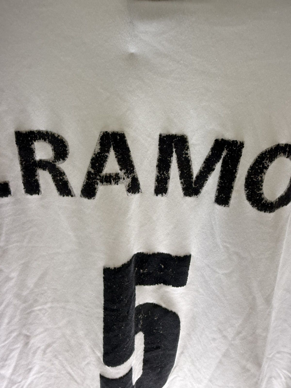 Adidas ✅2005 ADIDAS REAL MADRID JERSEY SERGIO RAMOS NUMBER 5✅ Size US L / EU 52-54 / 3 - 7 Thumbnail