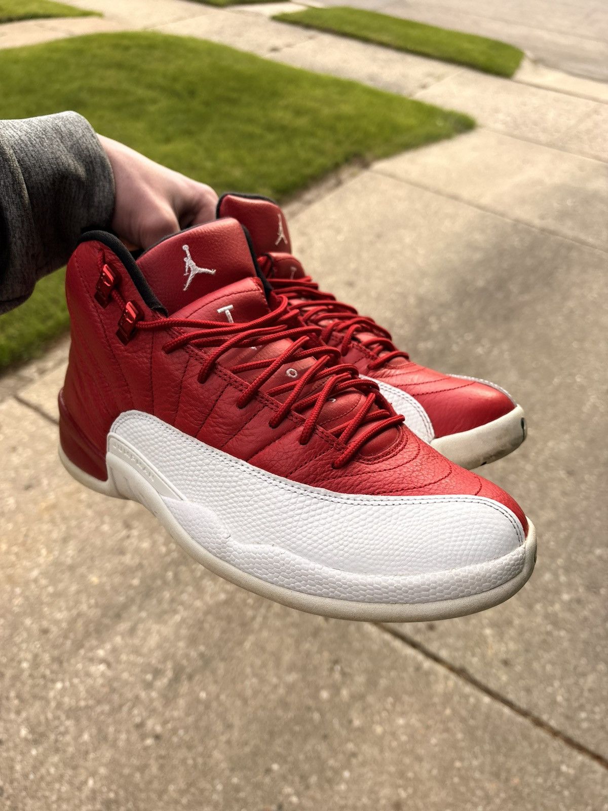 Jordan Brand 2016 Jordan 12 Gym Red Size US 10 / EU 43 - 7 Thumbnail