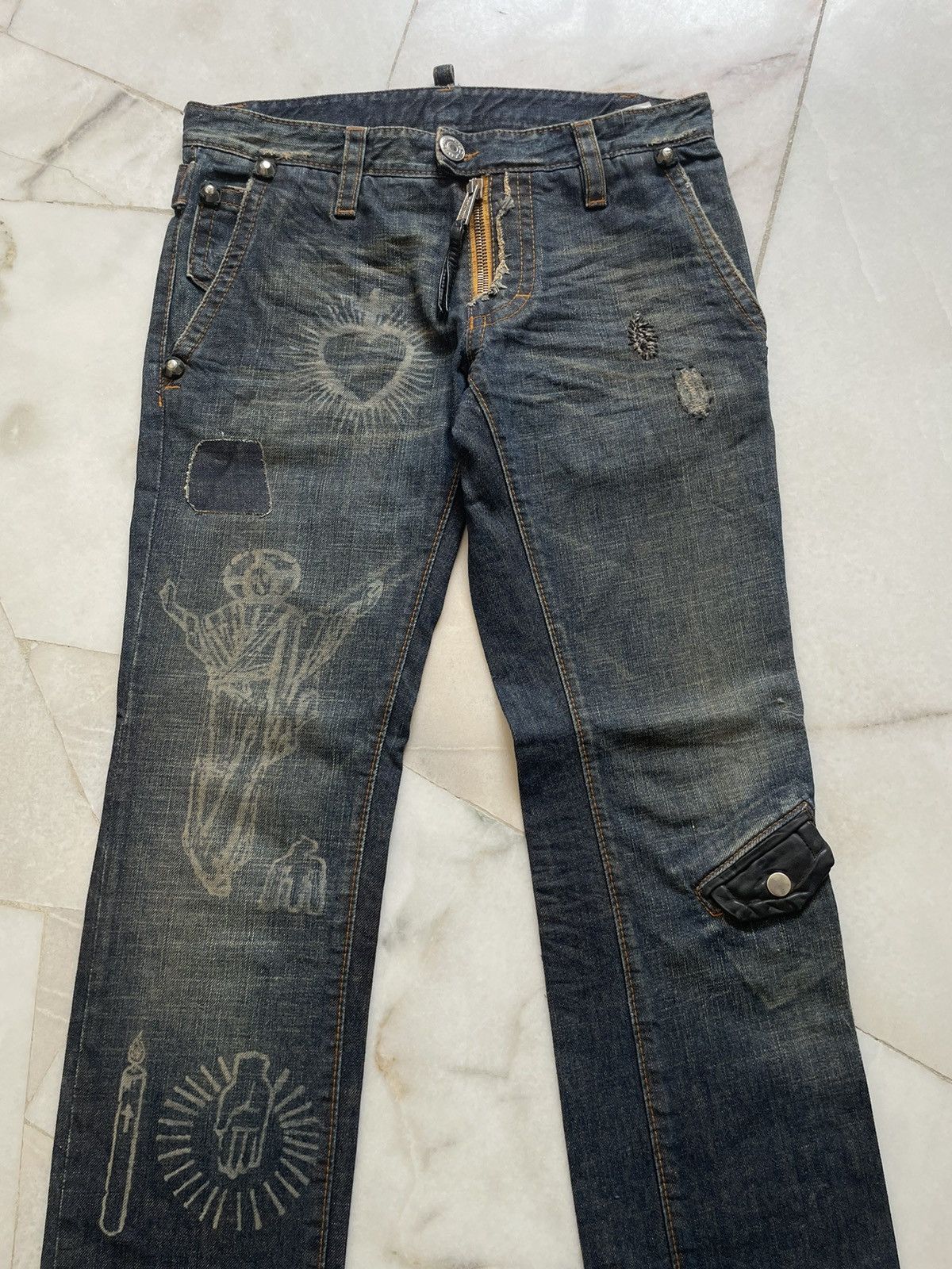 Dsquared2 Rare Dsquared2 Distressed Stamped Art Leather Pocket Knee Size US 32 / EU 48 - 4 Thumbnail