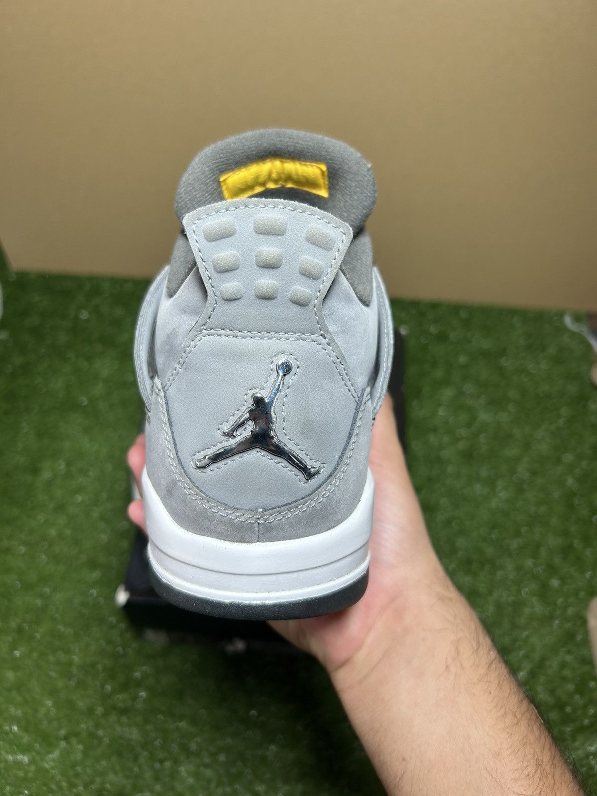 Jordan Brand Jordan 4 Cool Grey Size US 10.5 / EU 43-44 - 3 Thumbnail