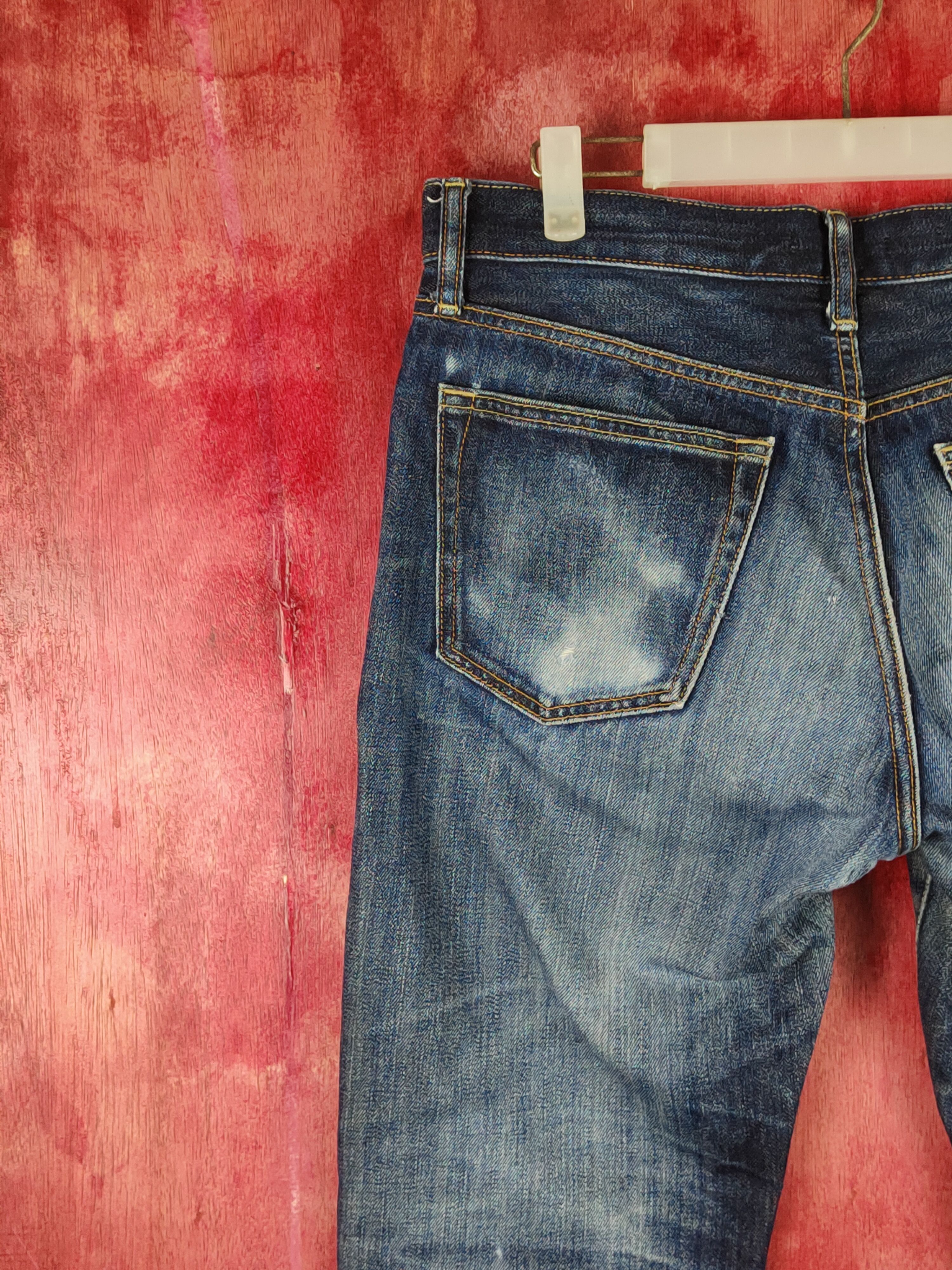 Japanese Brand Uniqlo Dark Blue Faded distressed ripped Denim #S1620 Size US 31 - 10 Thumbnail