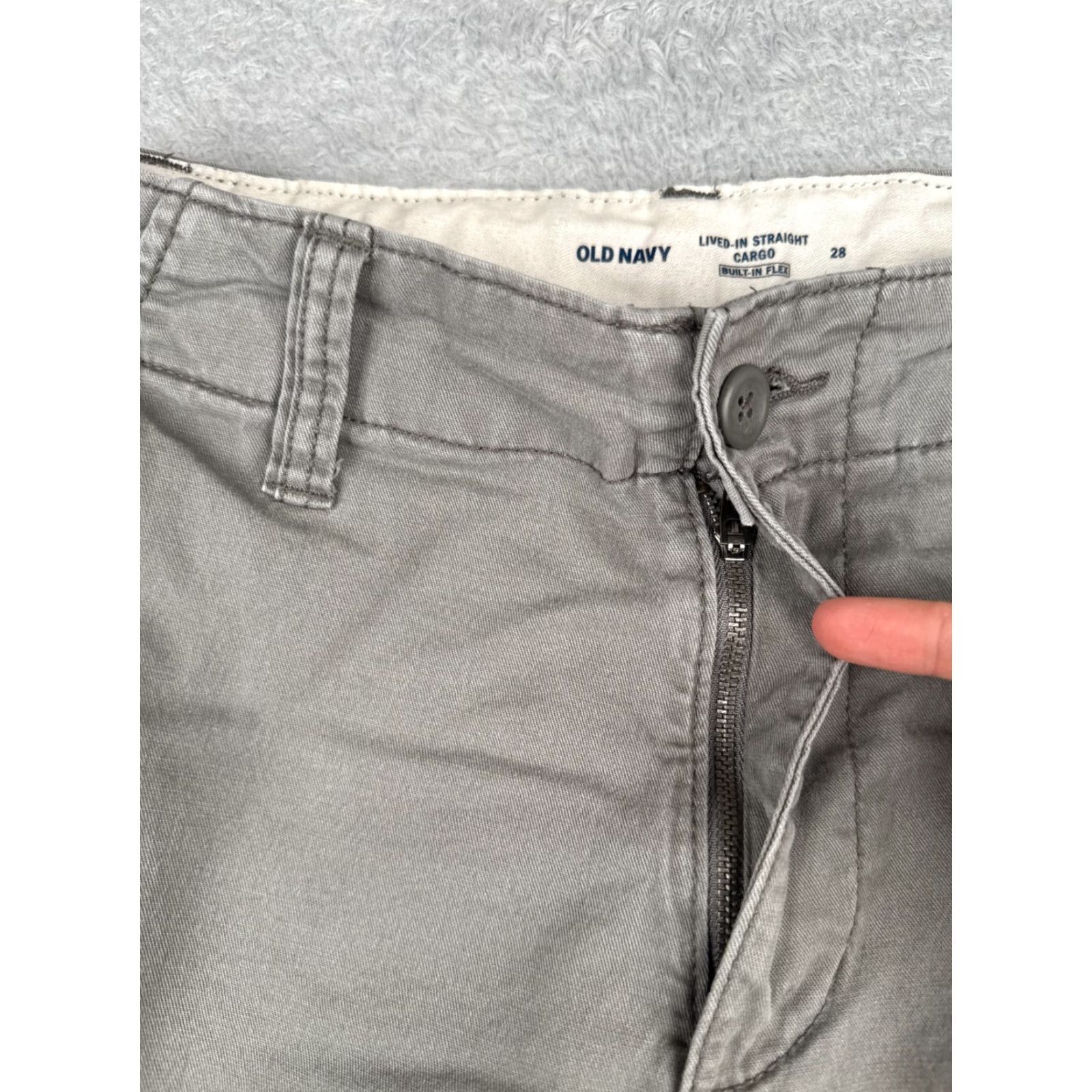 Dockers Dockers Shorts Men 28 Gray Lived In Straight Cargo Built In Flex Cotton 28x10 Size US 28 / EU 44 - 6 Thumbnail