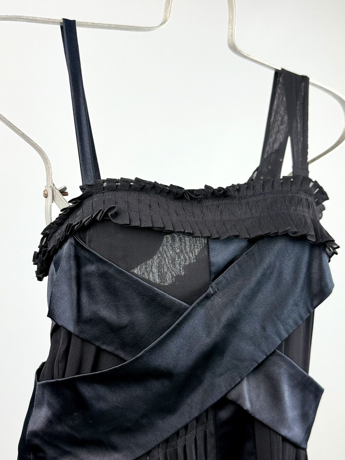 Gucci × Tom Ford Archive - Gucci - Tom Ford - 2003 - Silk - Cut Out - Dress Size S / US 4 / IT 40 - 8 Thumbnail