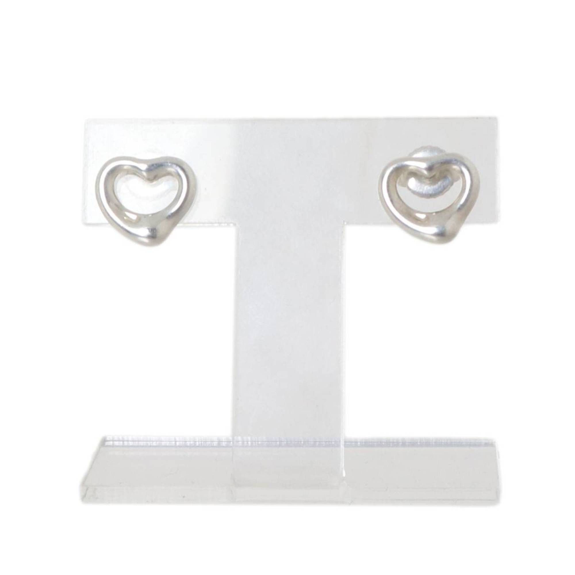 Tiffany & Co. Tiffany & Co. heart earrings in 925 sterling silver, approximately 1.1cm wide x 1cm high, weighing 1g per earring. Size ONE SIZE - 1 Thumbnail